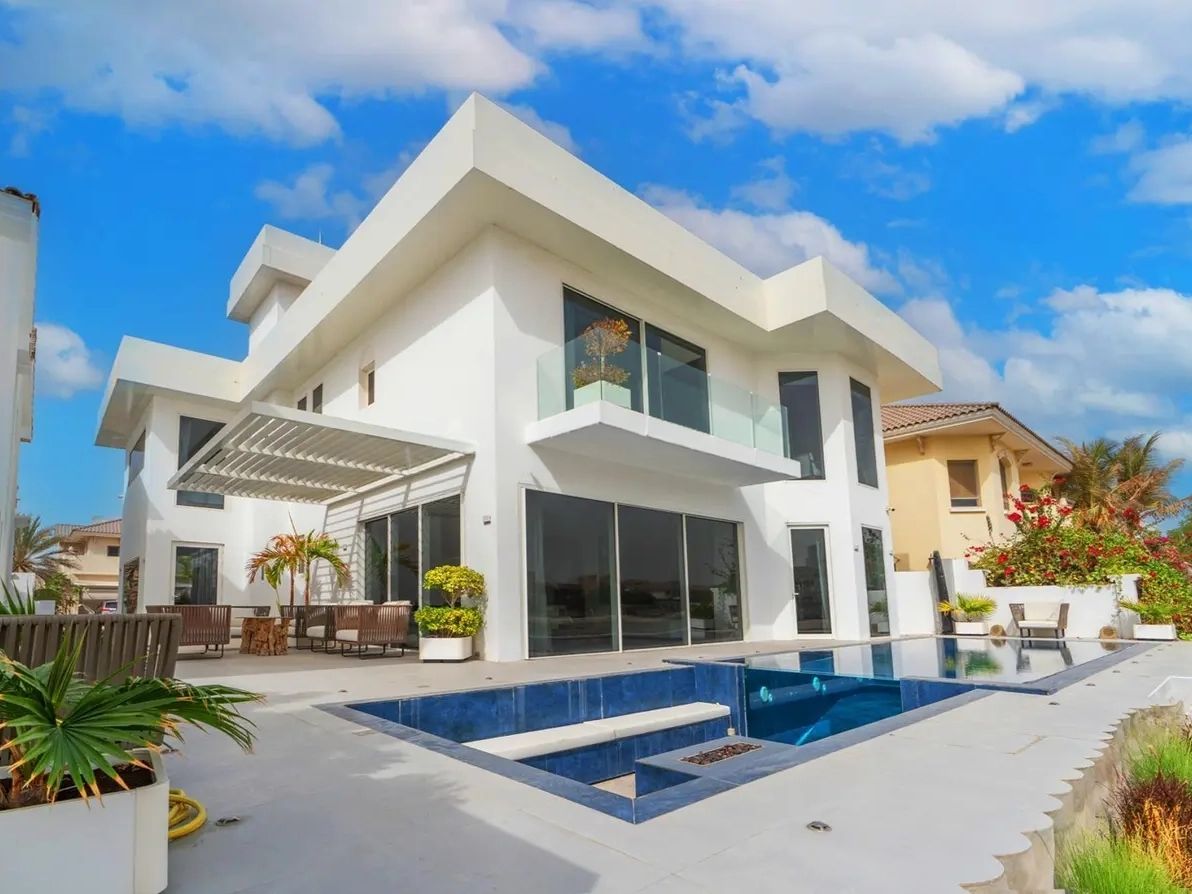 Upgraded & Fully Extended Garden Home | Frond B Skyline View