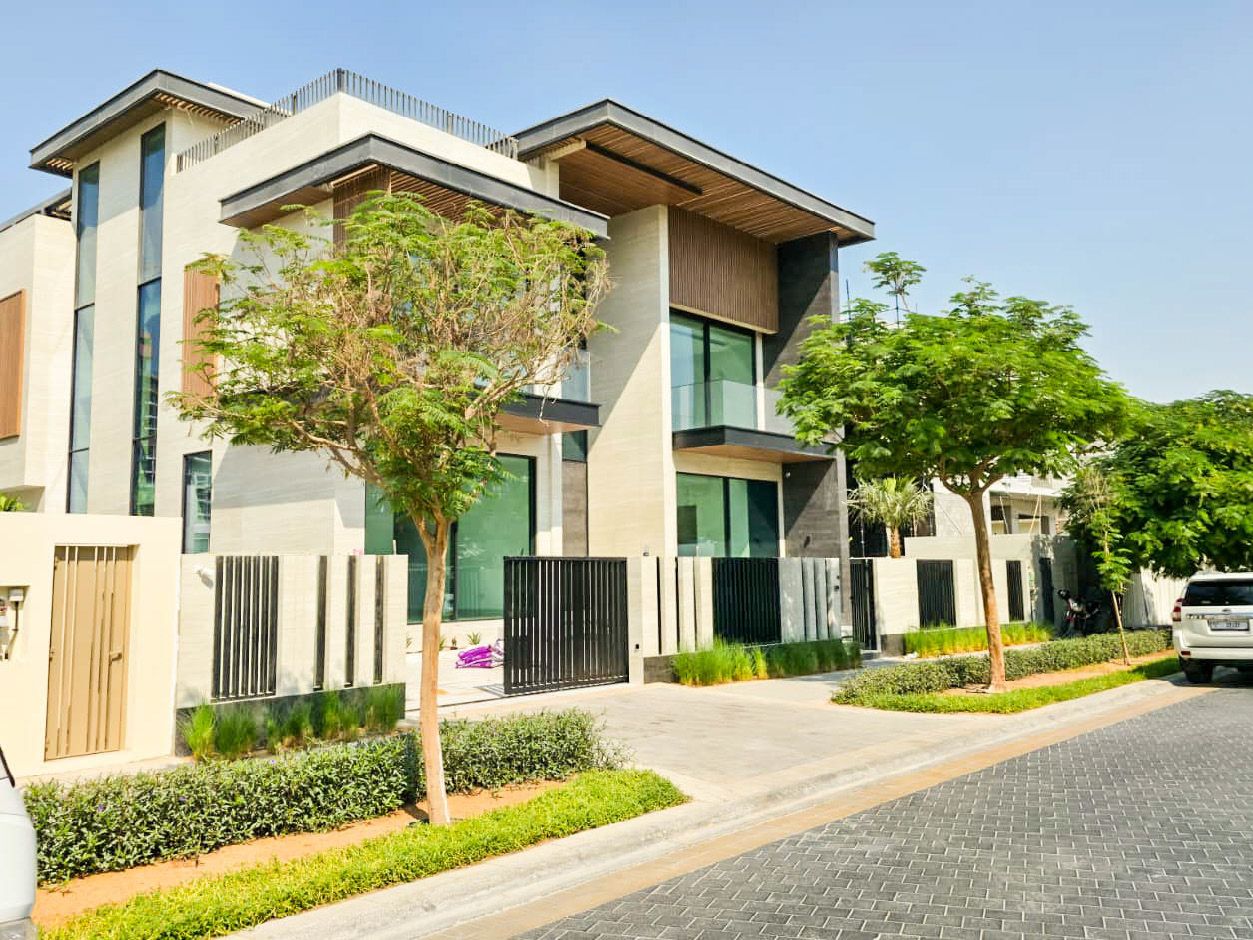 Luxury Villa | Basement Parking | With Private Pool