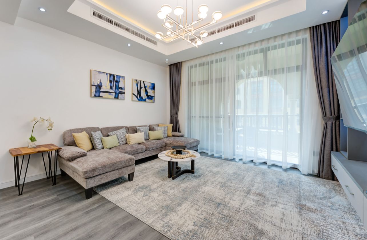 Upgraded | Fully Furnished | Rare Layout