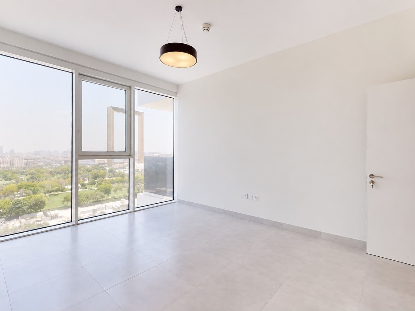 1 month free | Large Layout | Unfurnished