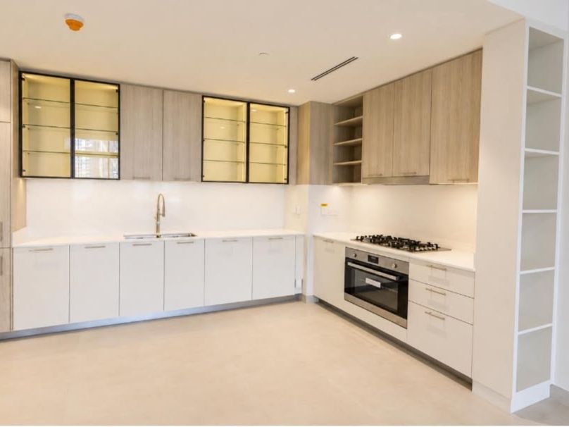 BRAND NEW | ON CENTRAL PARK | WHITE GOODS INCL