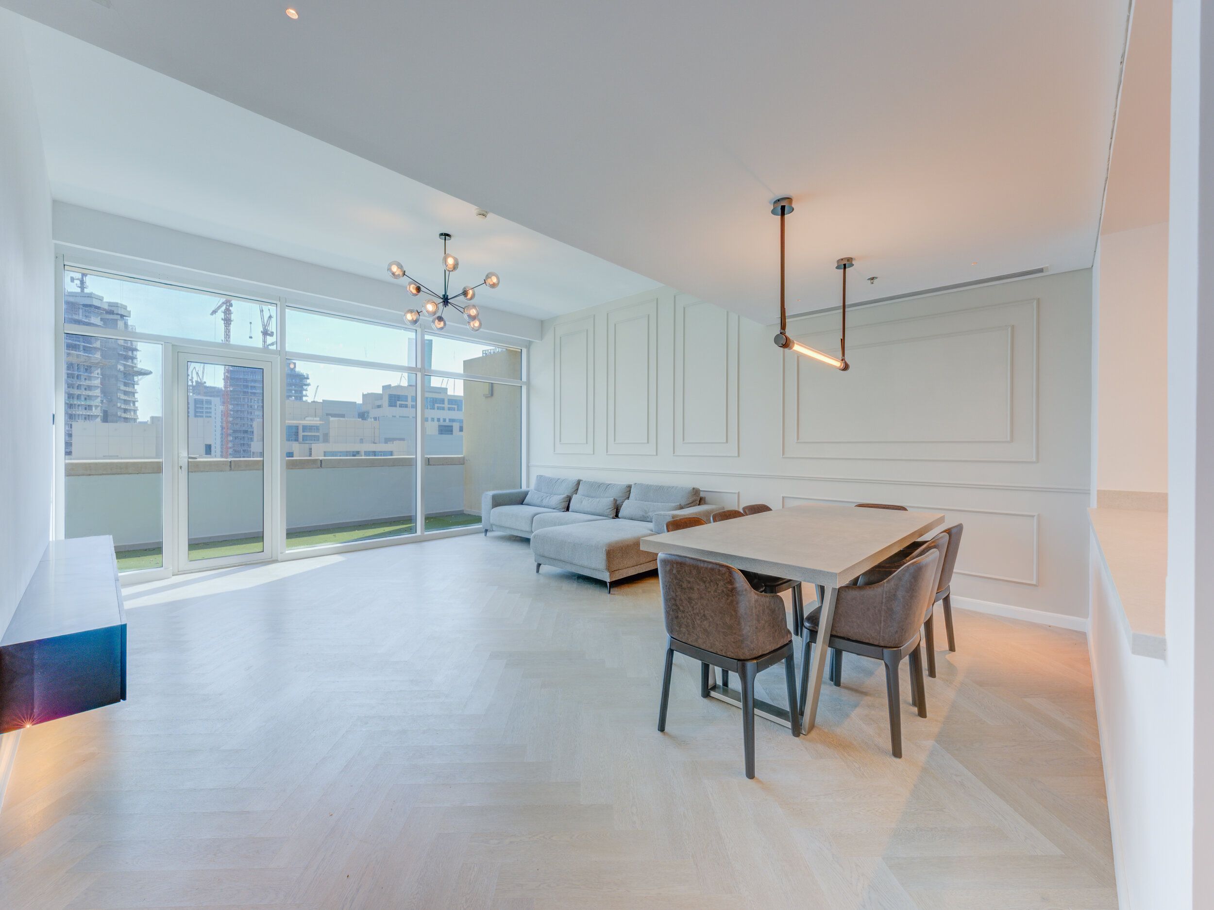 VACANT ON TRANFER | UPGRADED | BIG LAYOUT