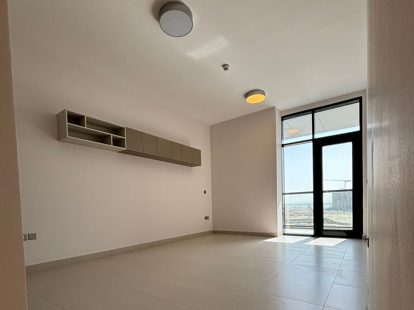 BIG LAYOUT | FLEXIBLE CHEQUES| CORNER UNIT