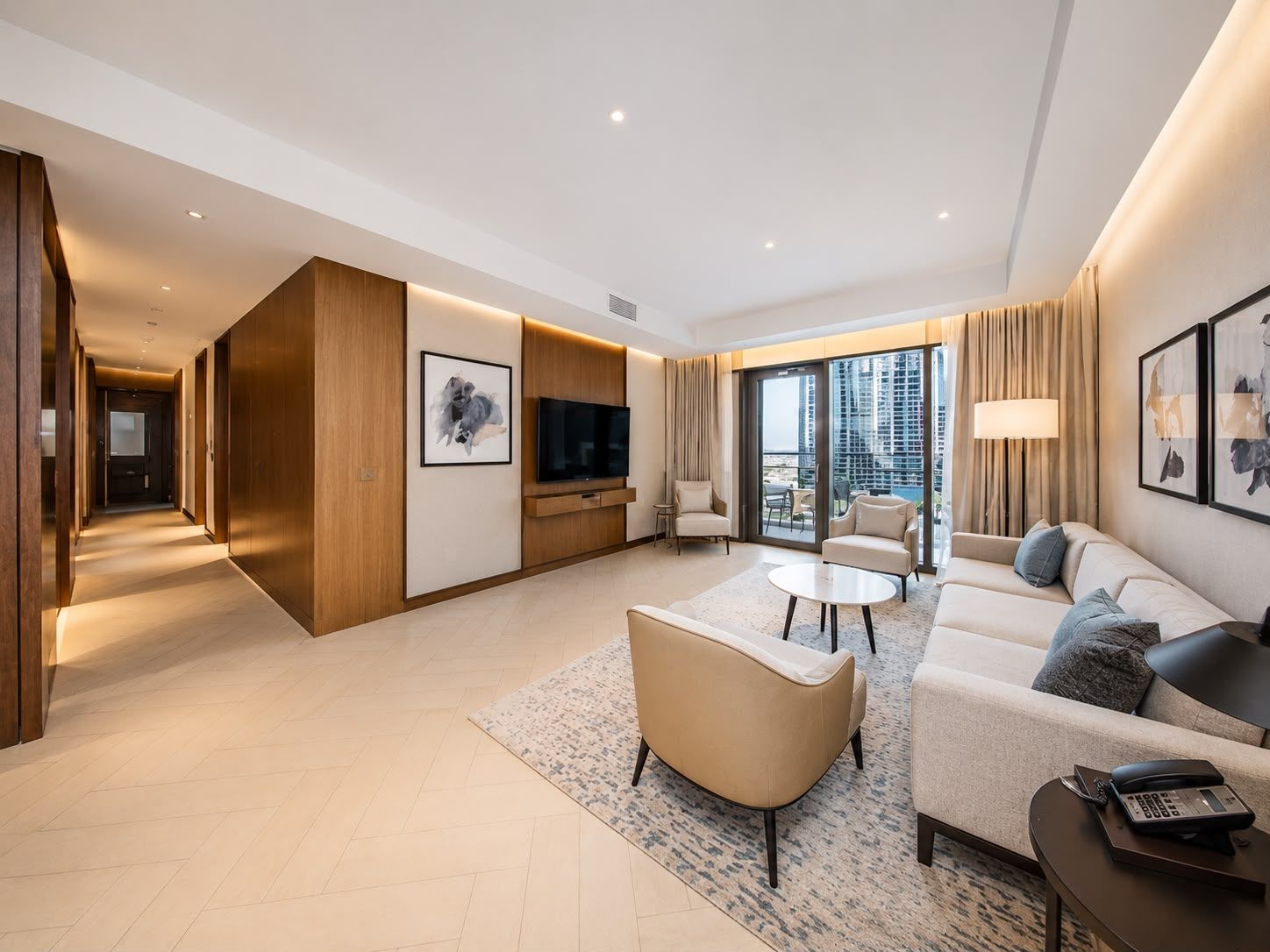 Luxury 3BR | Closed Kitchen | Burj & Fountain View