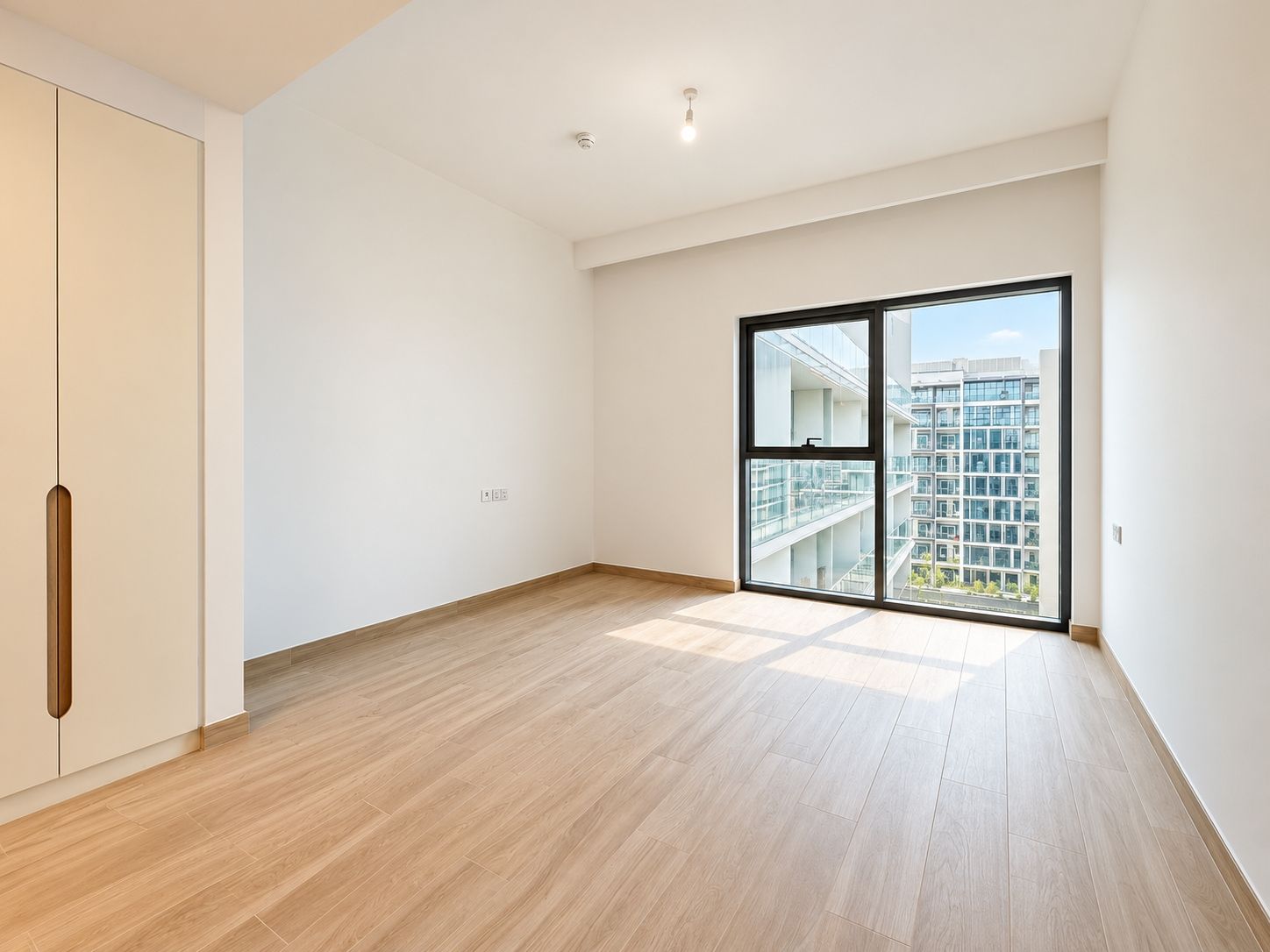 Brand New | Near Metro | Flexible Payments