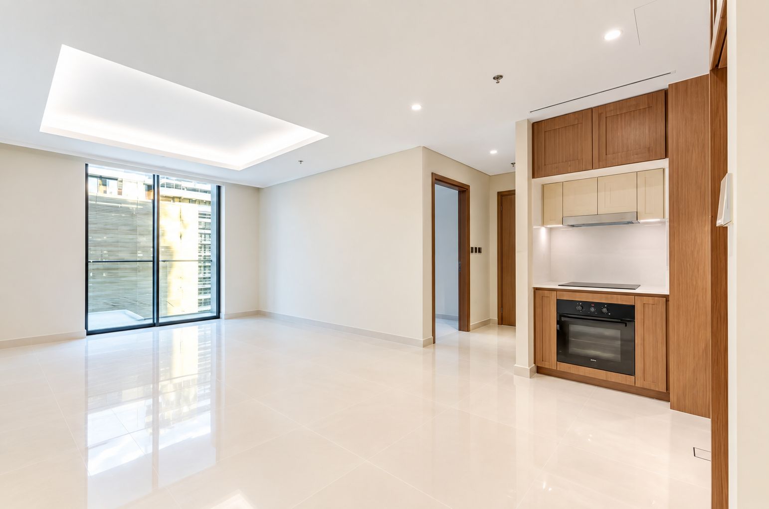 PRIVATE BEACH | GENUINE PRICE | POST HANDOVER