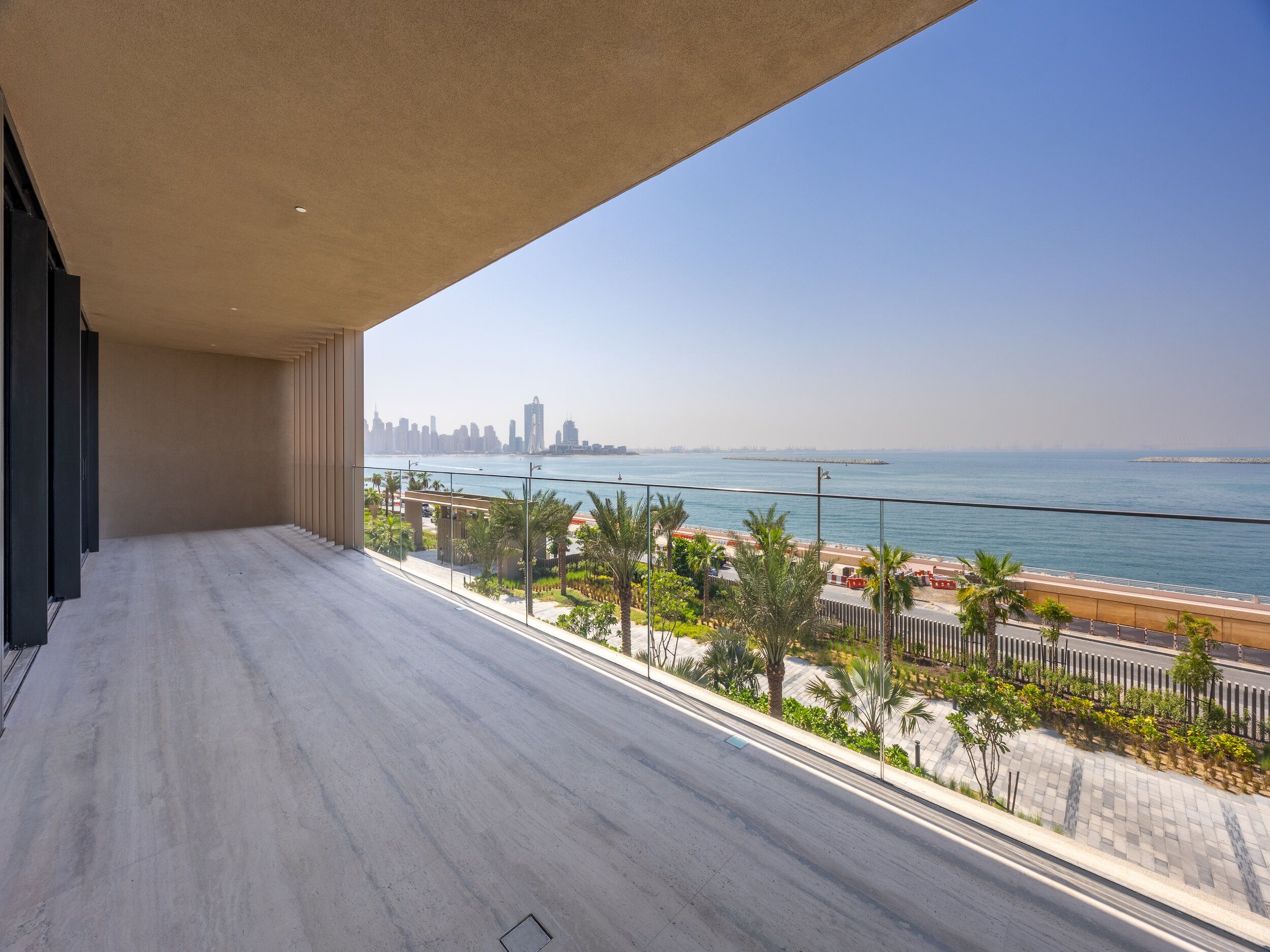 PRIVATE BEACH ACCESS| SEA VIEW | ULTRA LUXURY