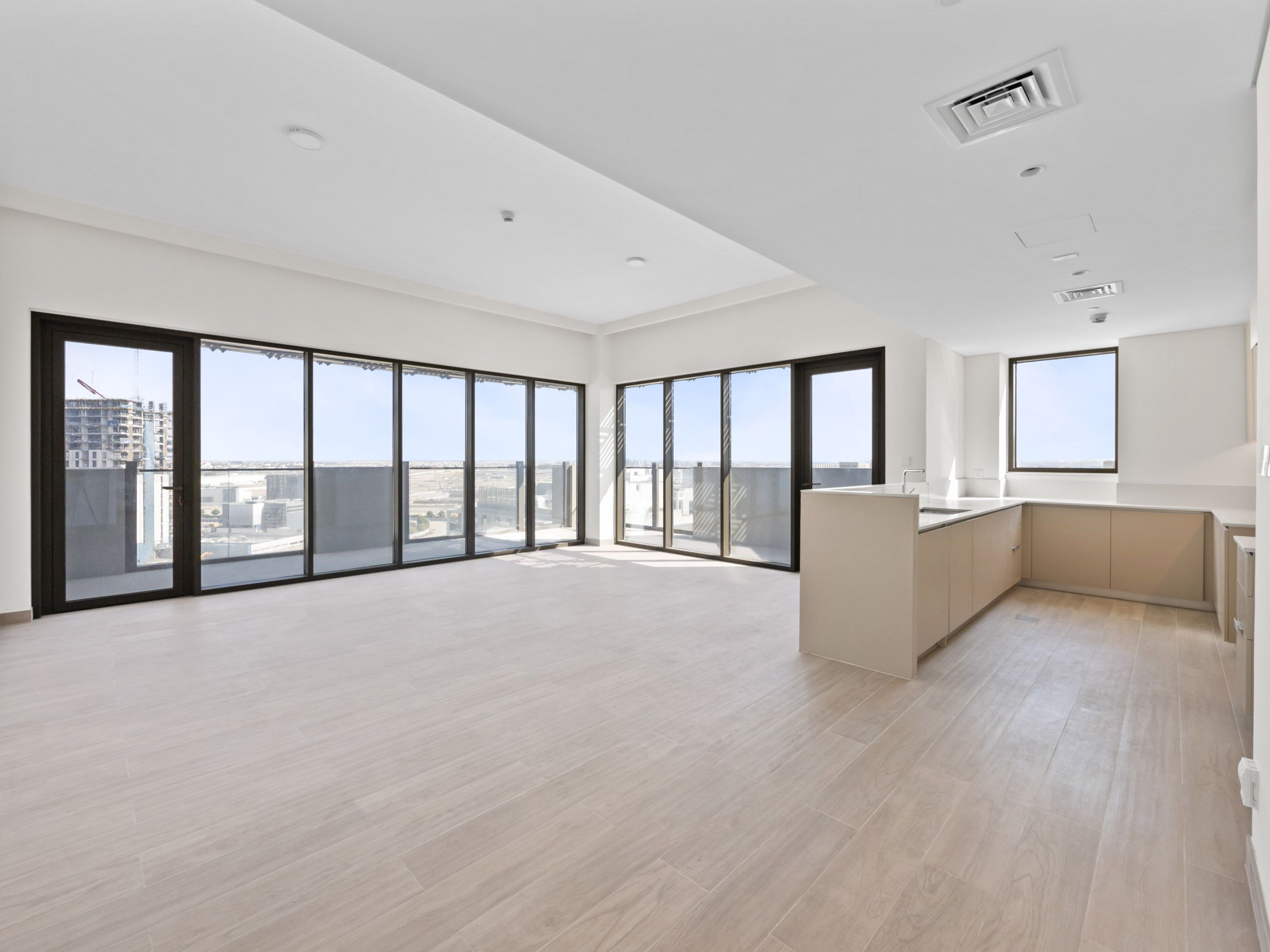 Top Floor | Big Balcony | Negotiable