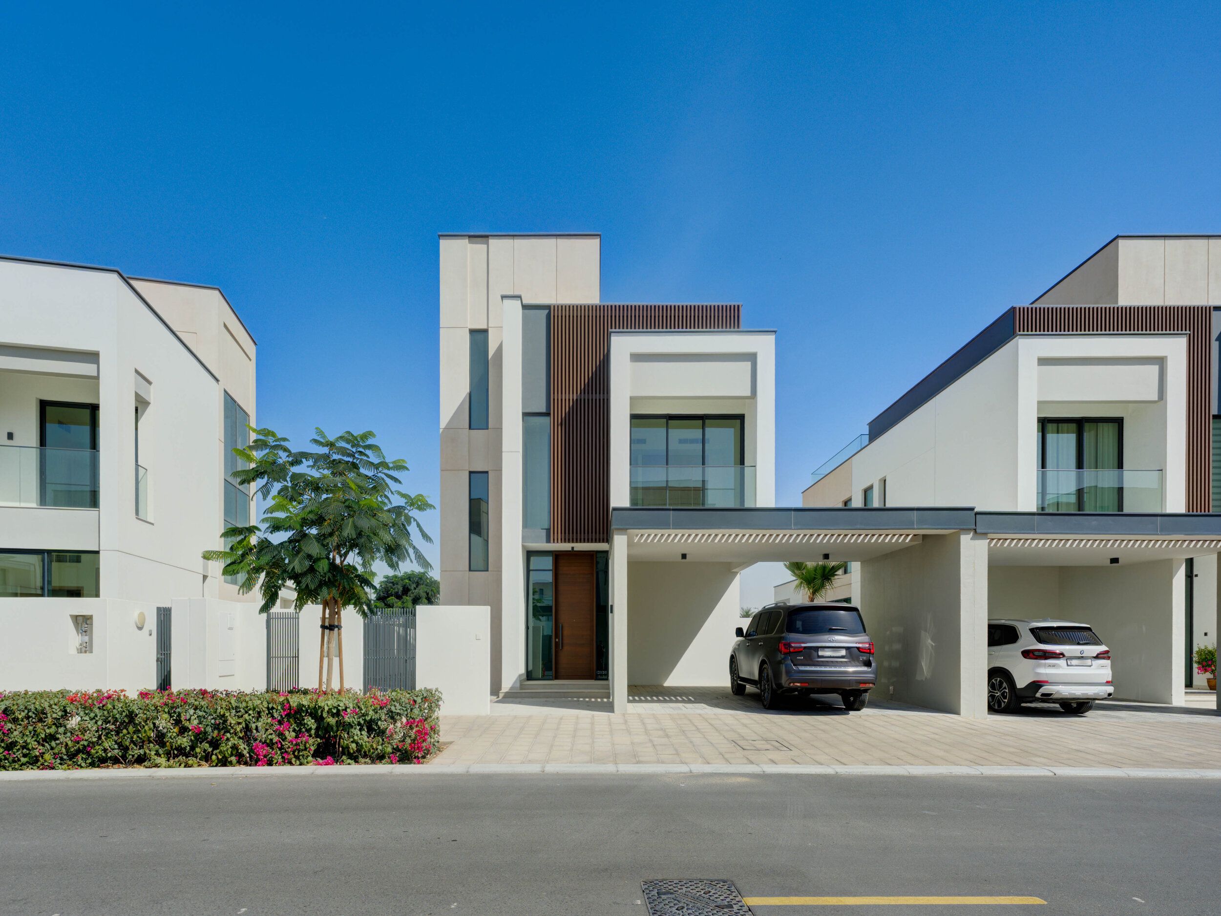 Largest 3-Bed | Luxury Villa | Close Kitchen