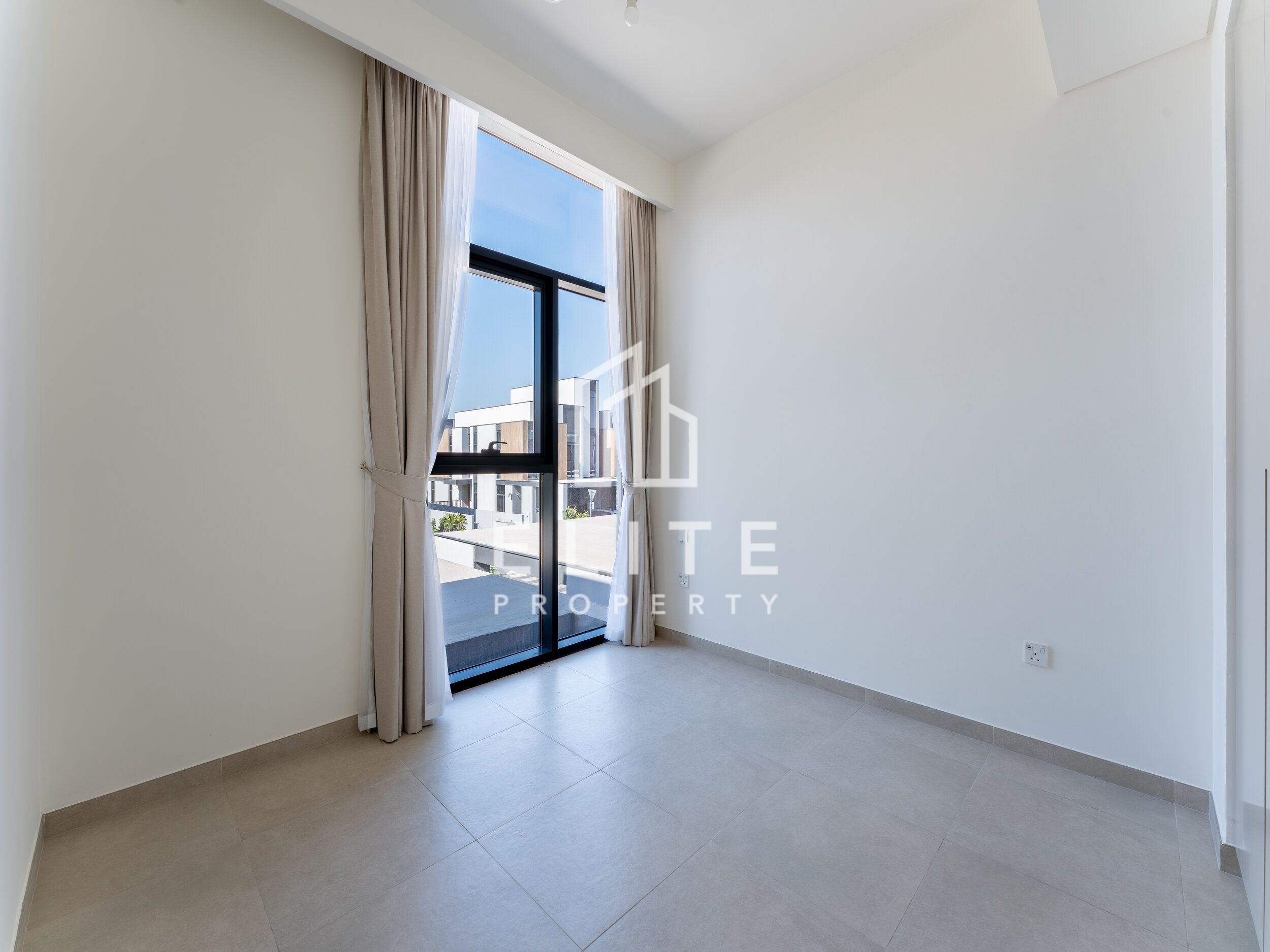 Ready to Move | G+2 | Prime Location | Large Plot