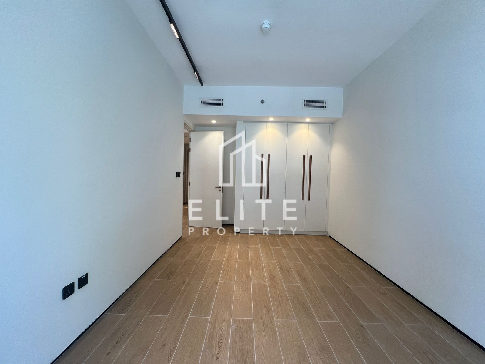Large Layout | Brand New | Ready To Move-in