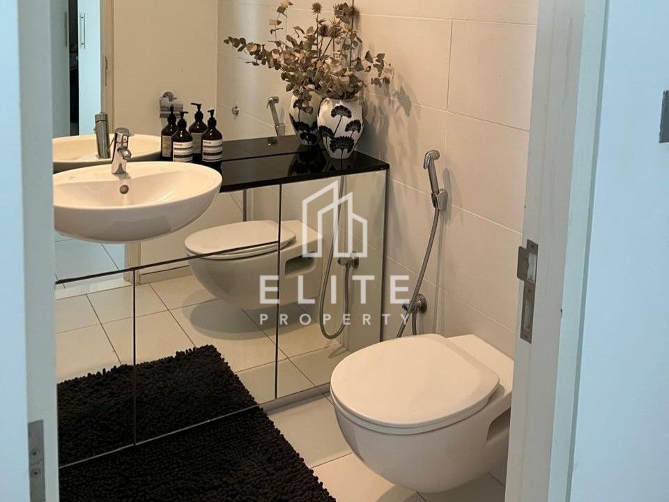 DIFC & SEA VIEW | HIGH FLOOR | TENANTED