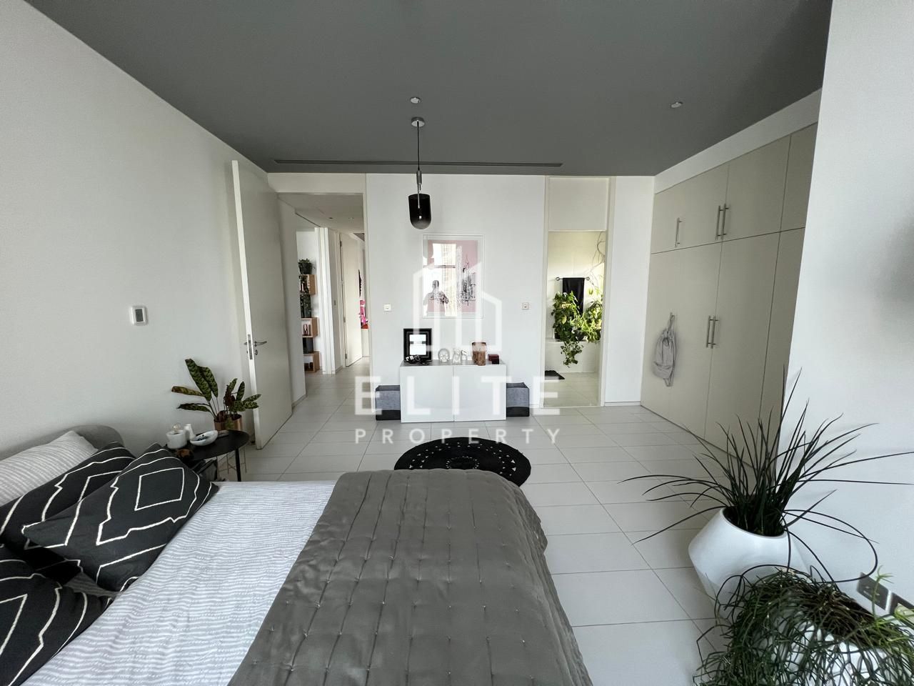 DIFC & SEA VIEW | HIGH FLOOR | TENANTED