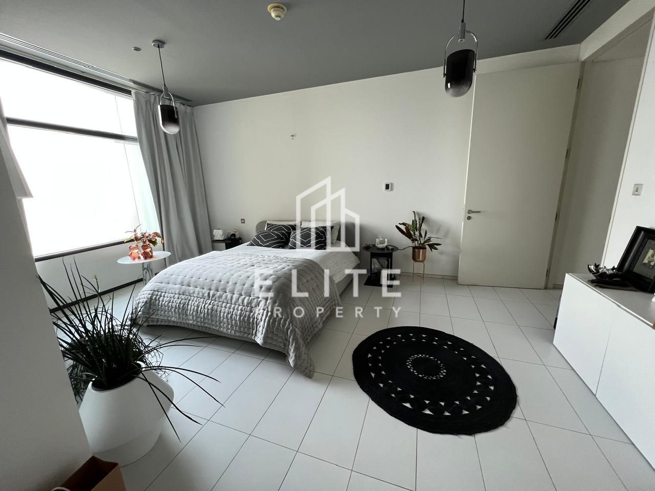 DIFC & SEA VIEW | HIGH FLOOR | TENANTED