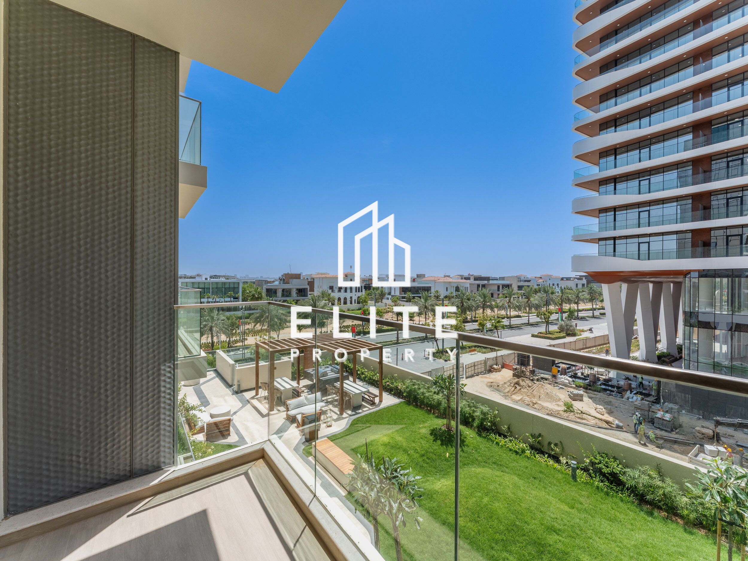 GARDEN VIEW I EXCEPTIONAL QUALITY I NEW & VACANT