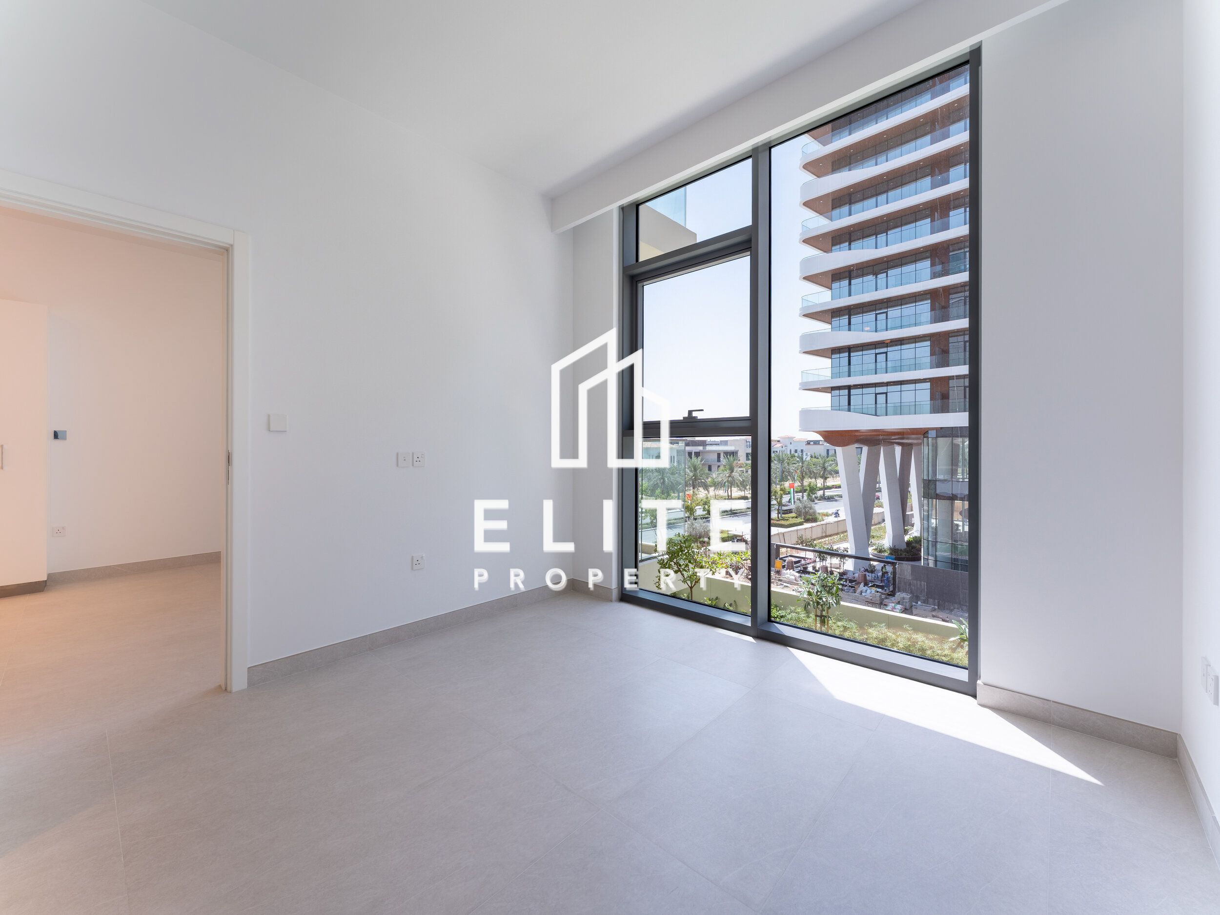GARDEN VIEW I EXCEPTIONAL QUALITY I NEW & VACANT