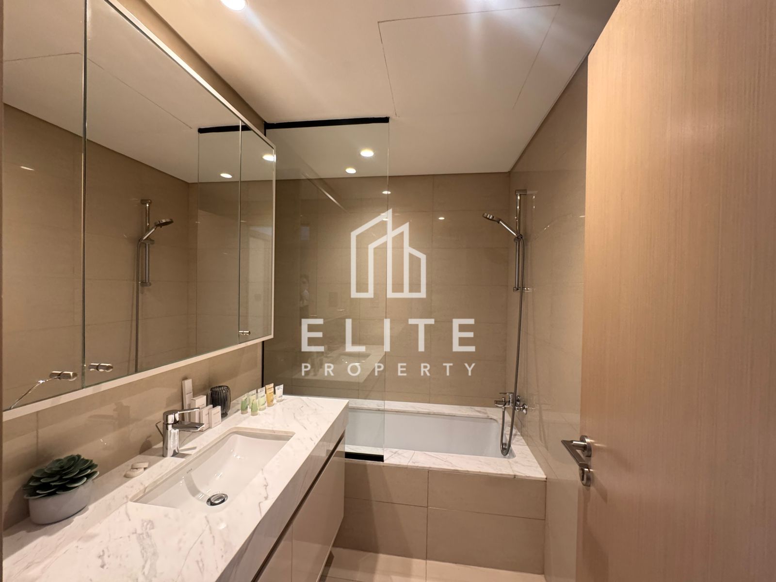3BR + Maids | High Floor | Burj View