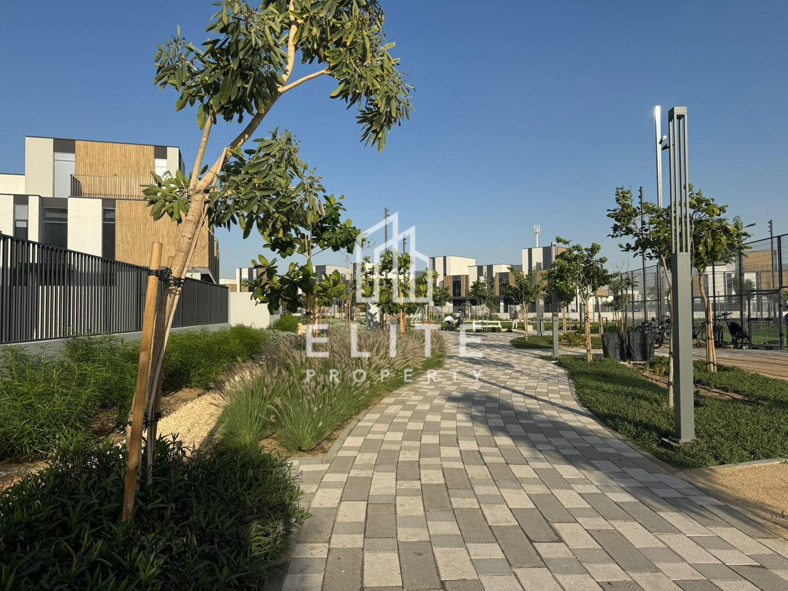 Ready to Move | In front of Park | Vastu Compliant