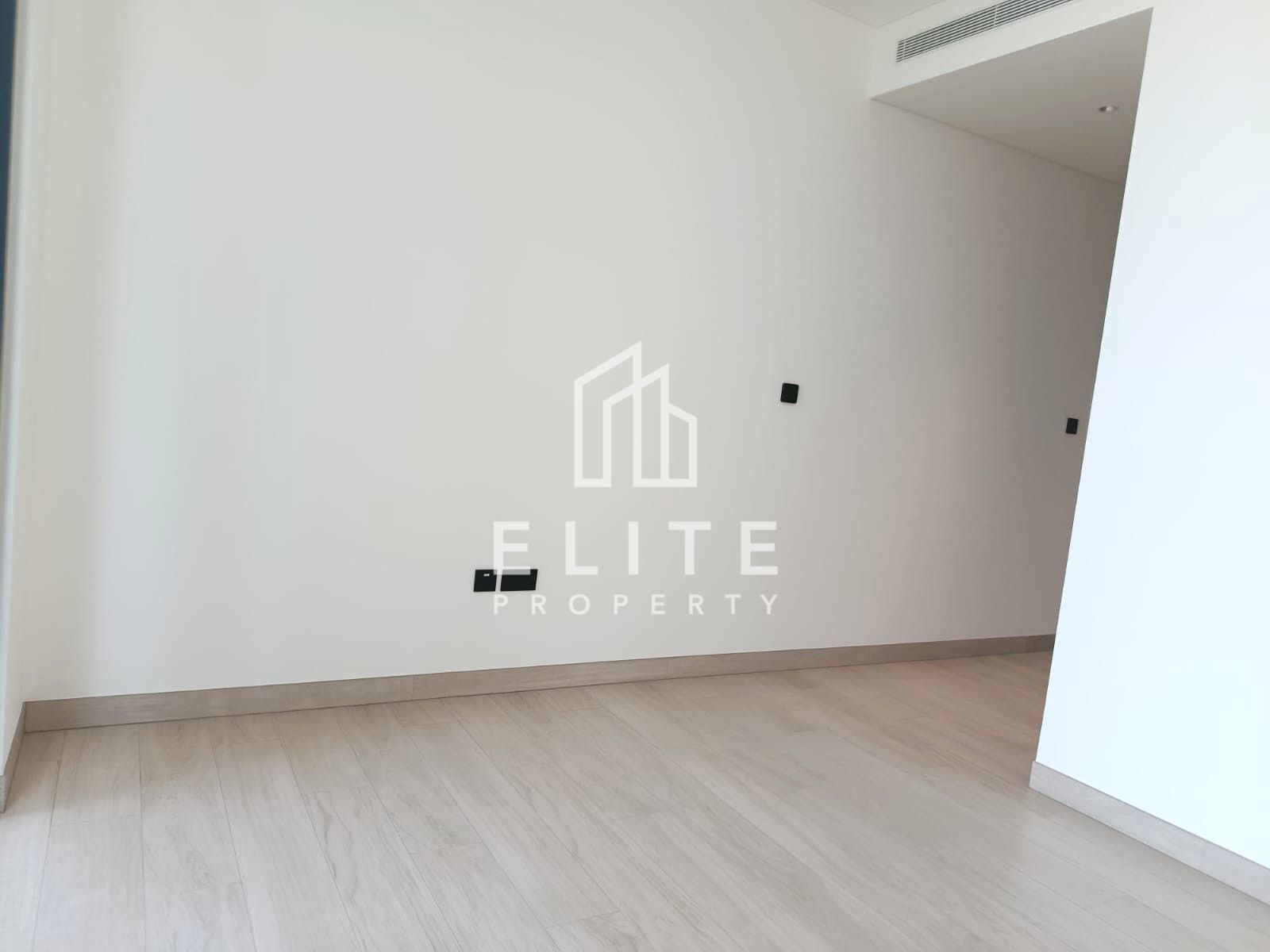 BURJ VIEWS| MAID ROOM| NEGOTIABLE | 12 CHQS