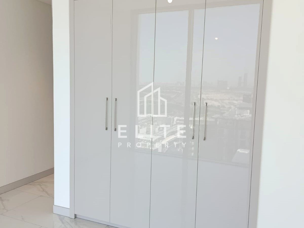 BURJ VIEWS| MAID ROOM| NEGOTIABLE | 12 CHQS