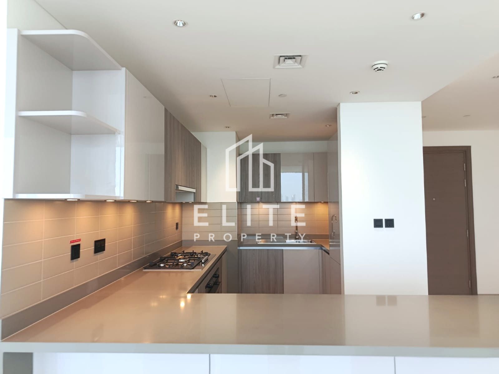 BURJ VIEWS| MAID ROOM| NEGOTIABLE | 12 CHQS