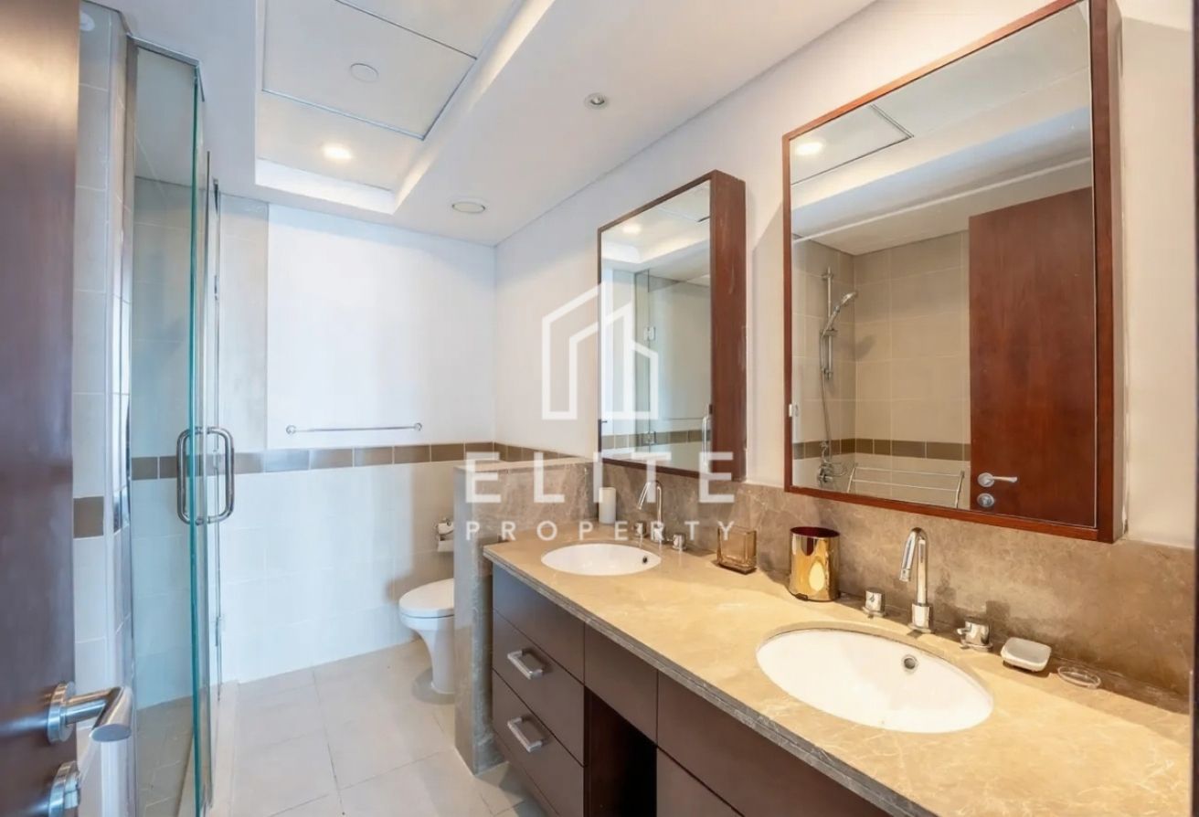 Spacious 2BR | High Floor | Burj Khalifa View