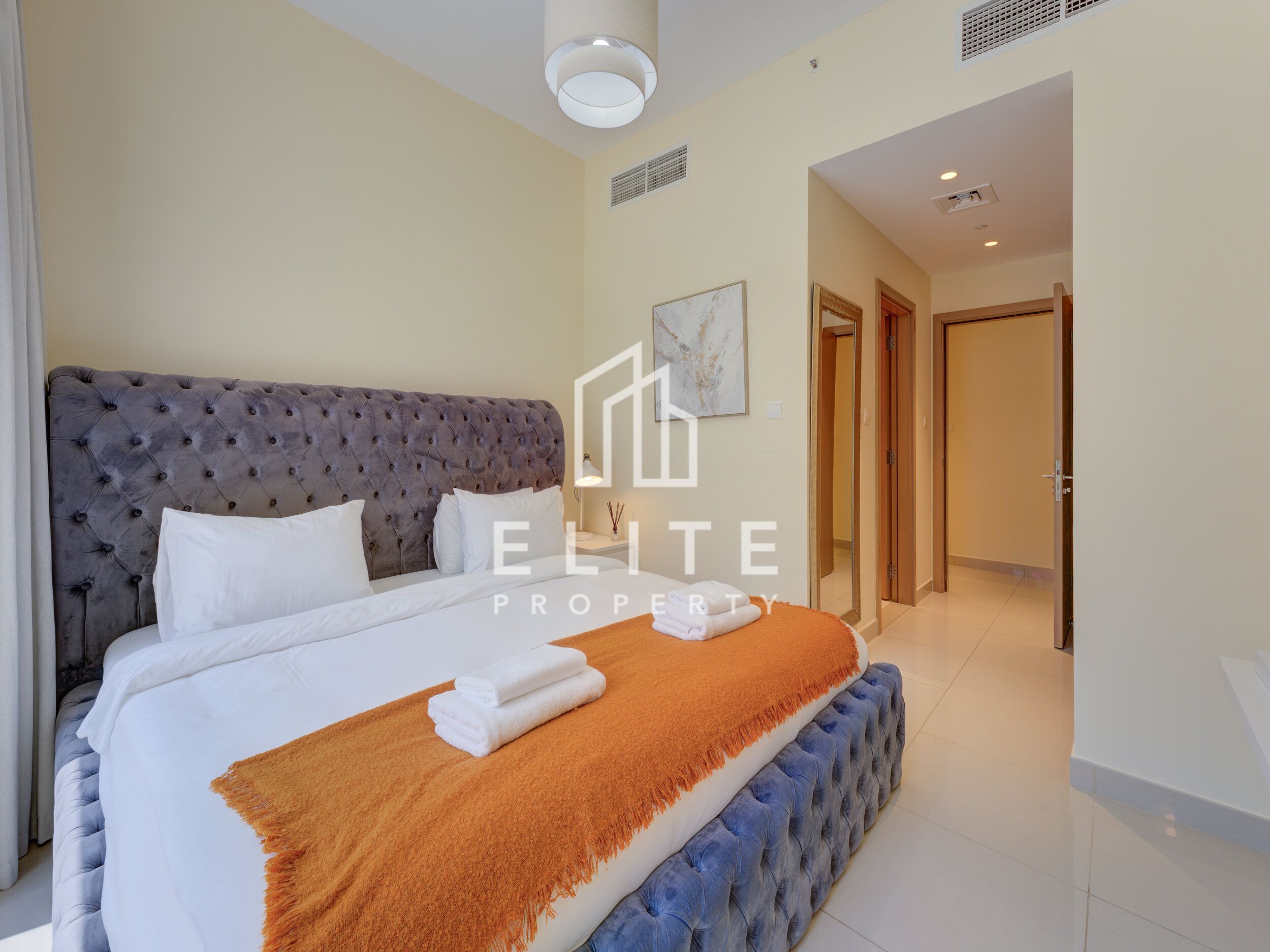 Luxury 2BR | Pool View | Direct Park Access | Mall