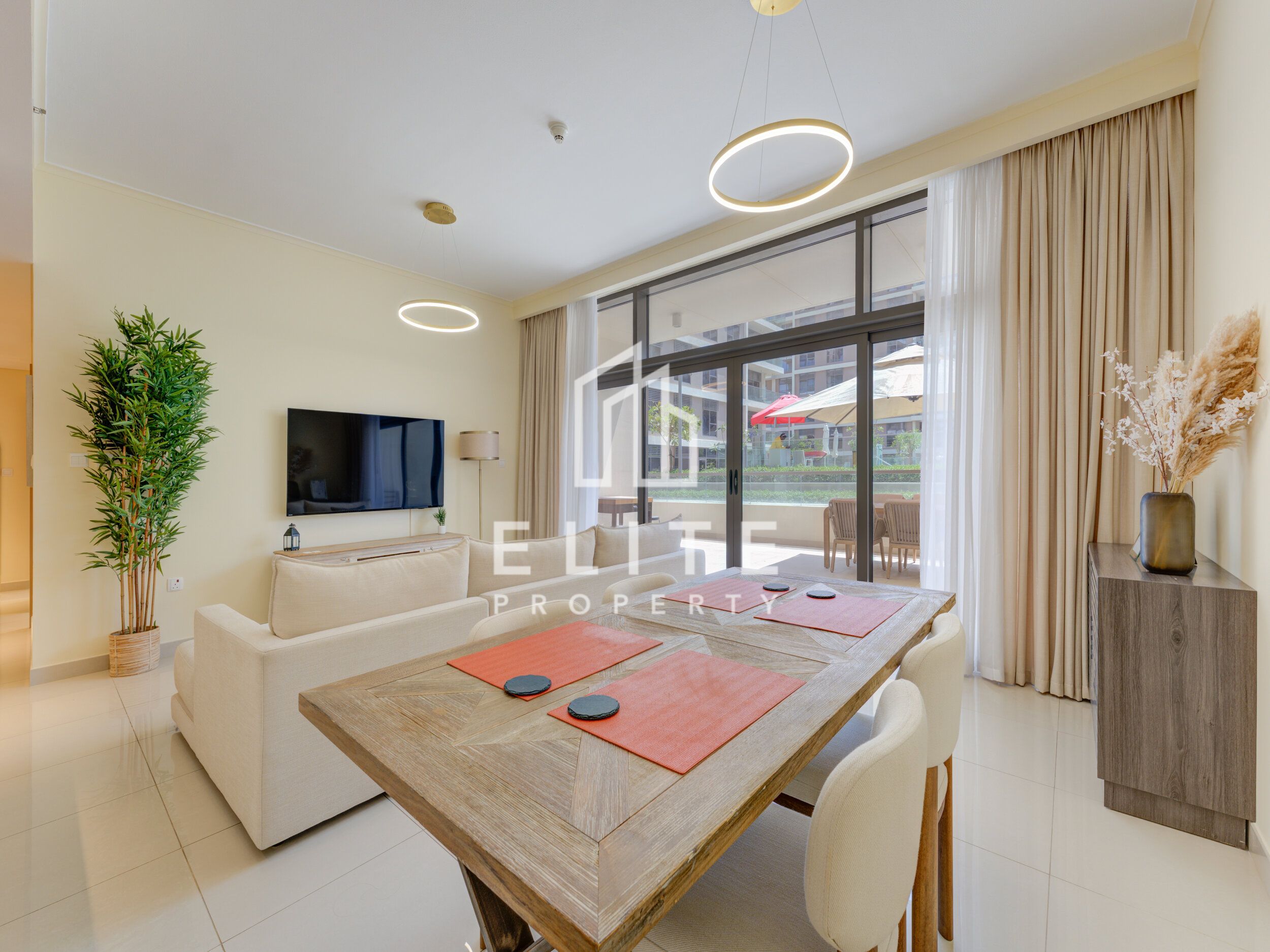 Luxury 2BR | Pool View | Direct Park Access | Mall
