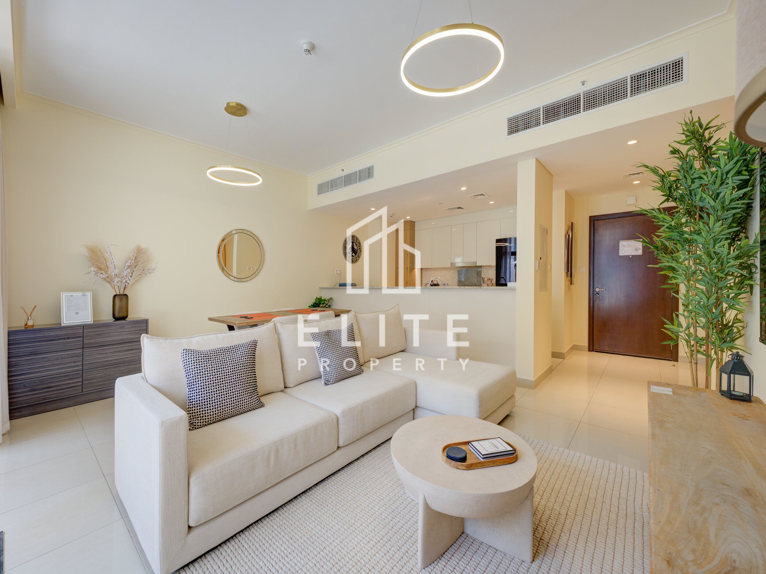 Luxury 2BR | Pool View | Direct Park Access | Mall