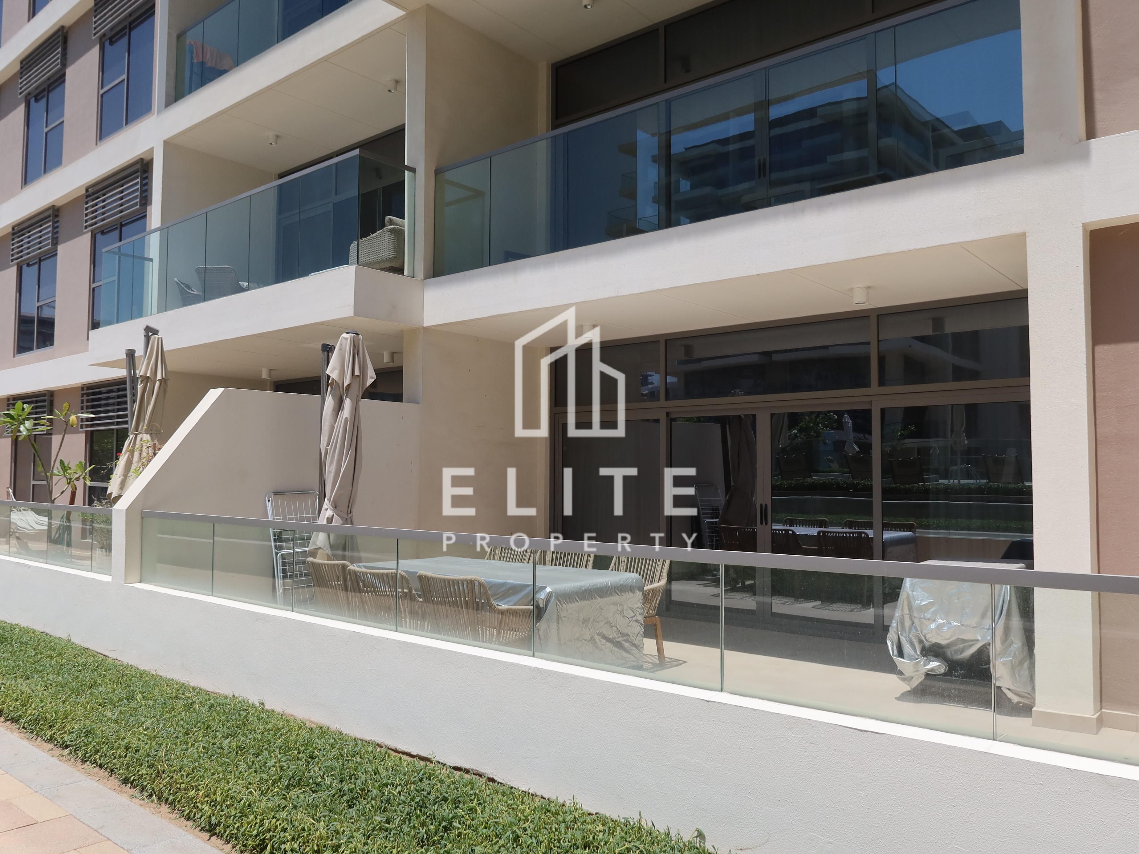 Luxury 2BR | Pool View | Direct Park Access | Mall