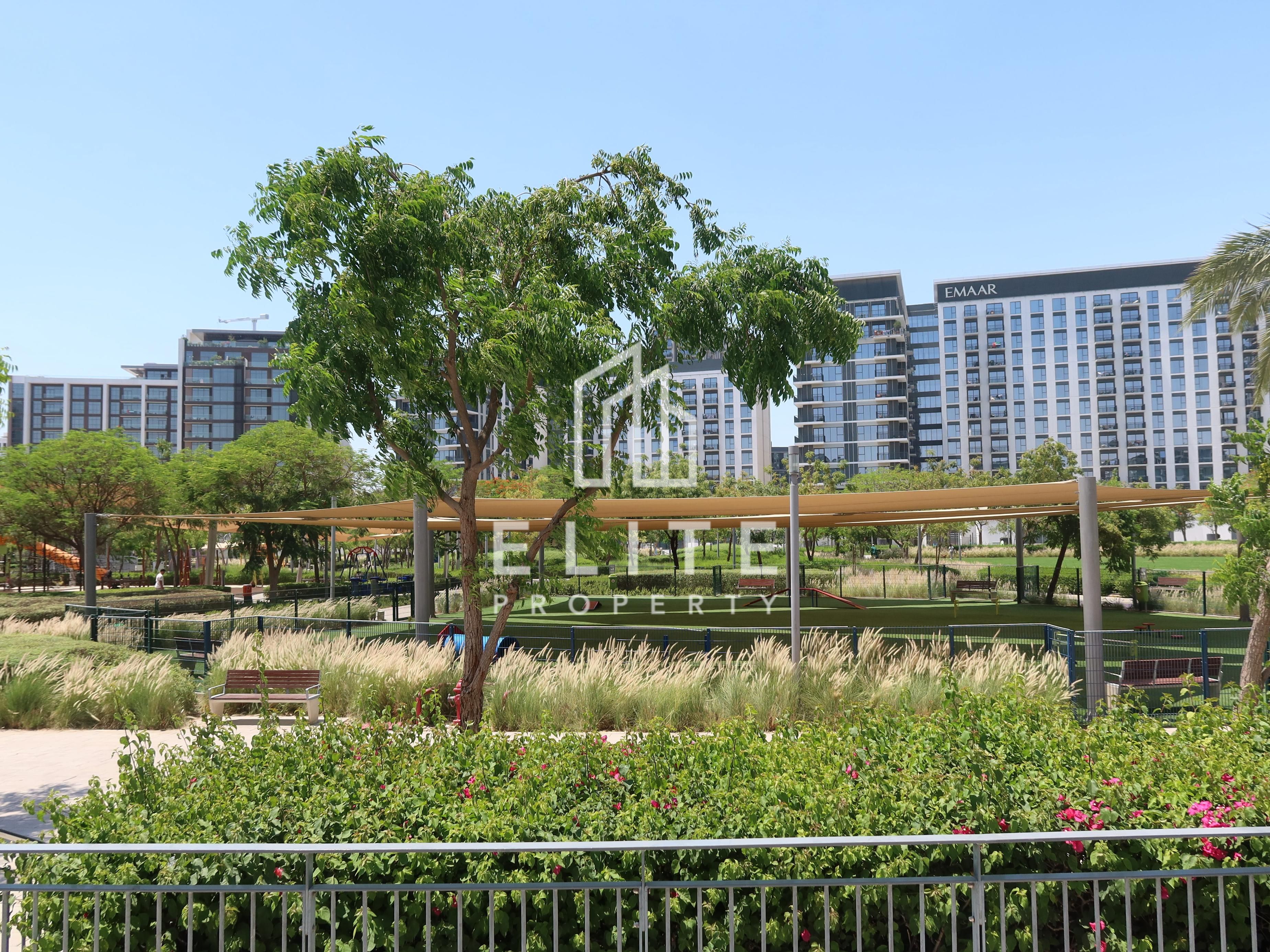 Luxury 2BR | Pool View | Direct Park Access | Mall