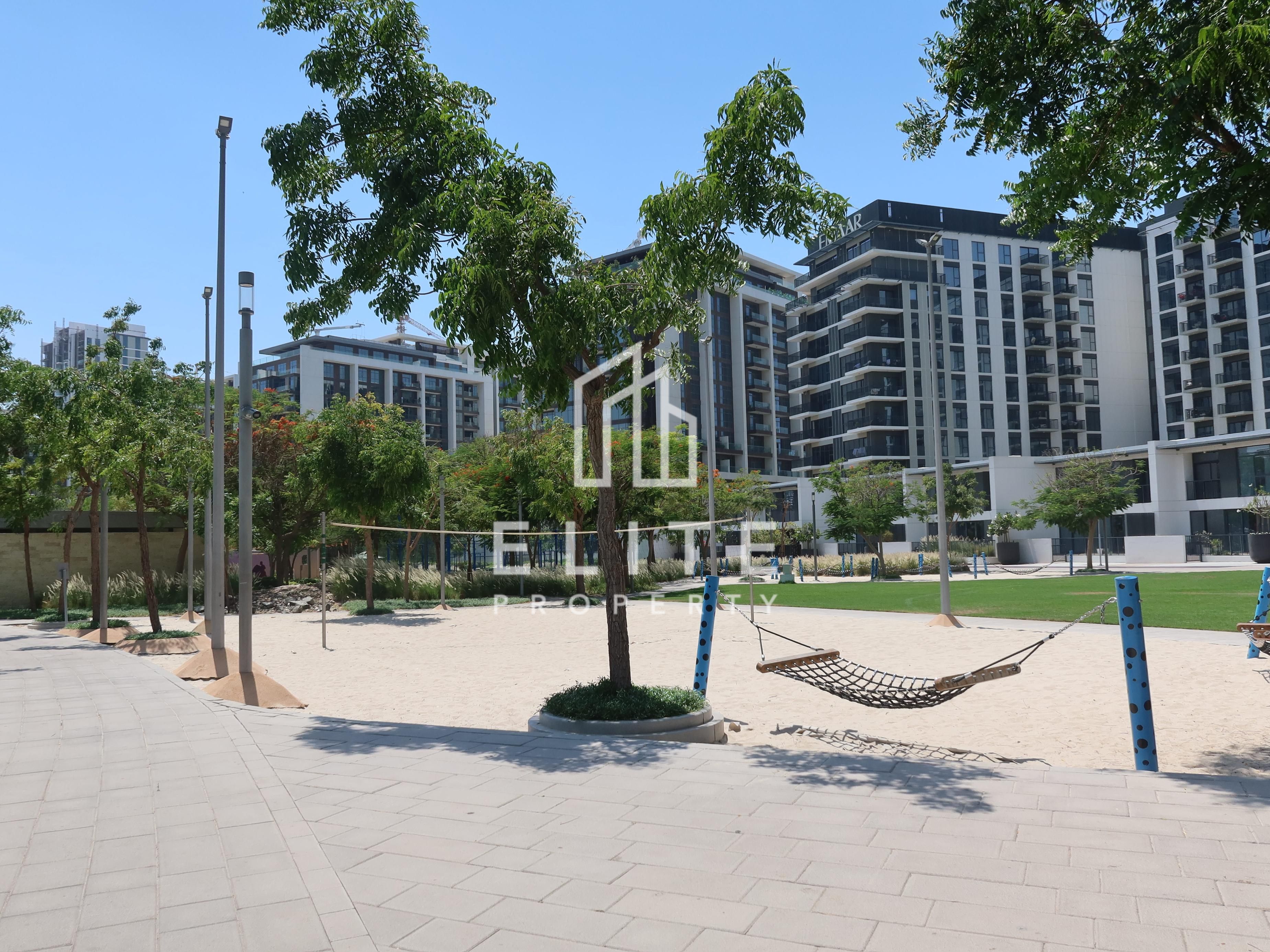 Luxury 2BR | Pool View | Direct Park Access | Mall