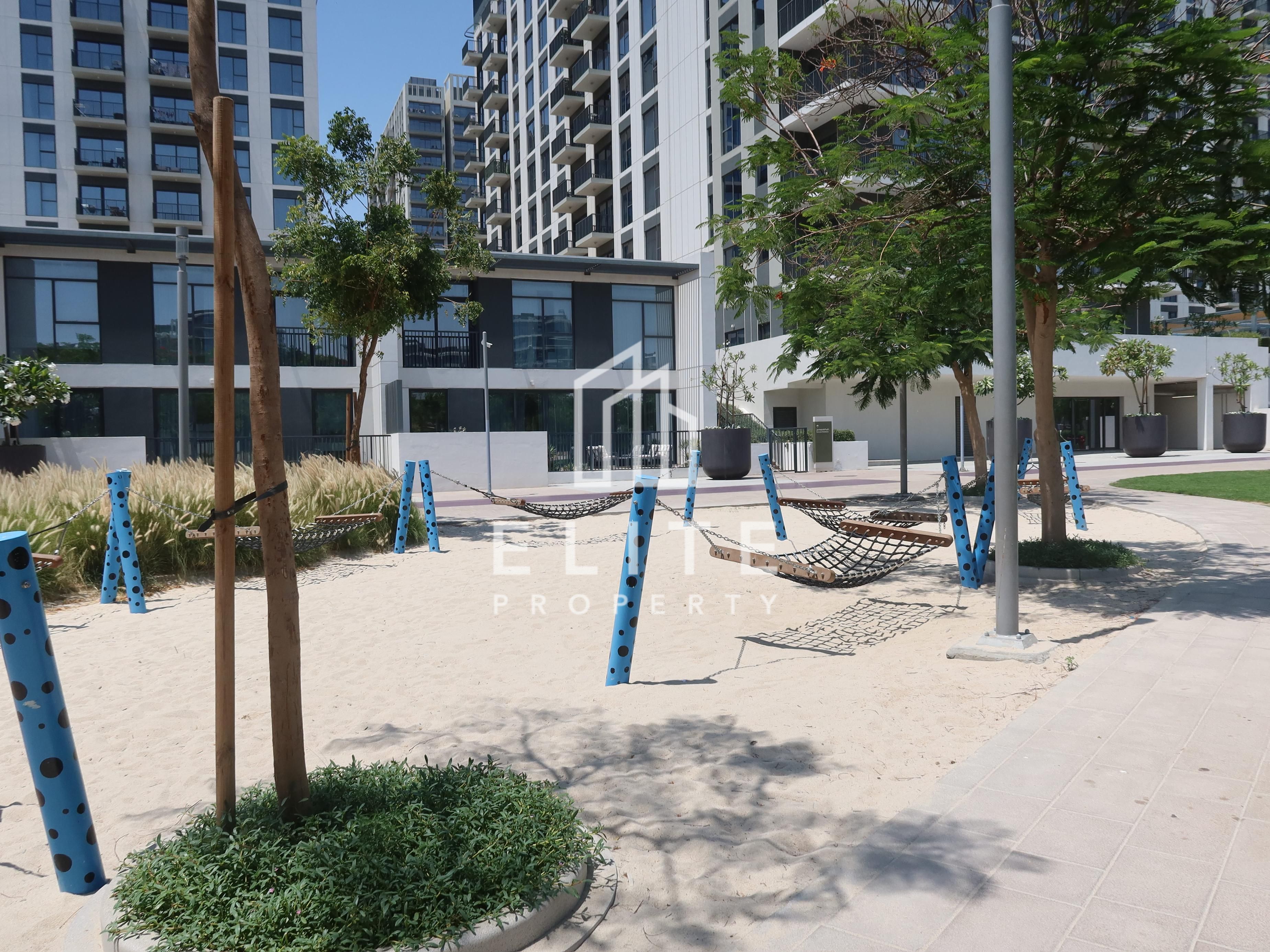 Luxury 2BR | Pool View | Direct Park Access | Mall