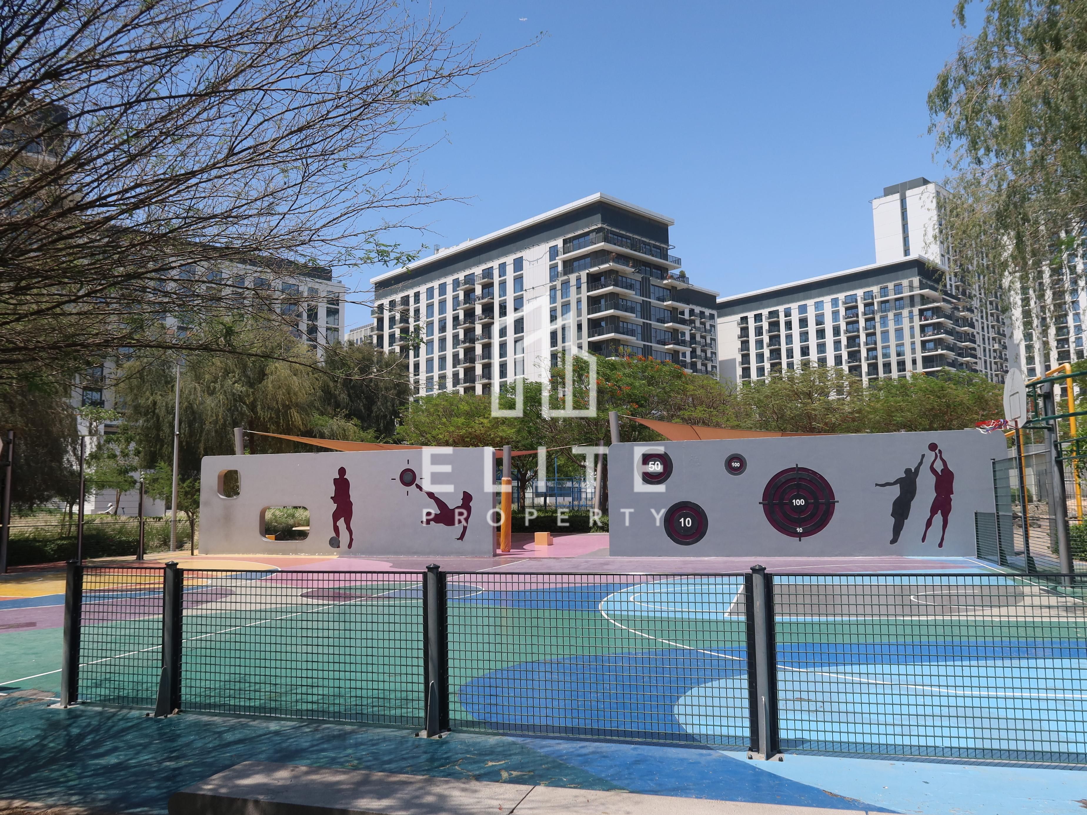 Luxury 2BR | Pool View | Direct Park Access | Mall