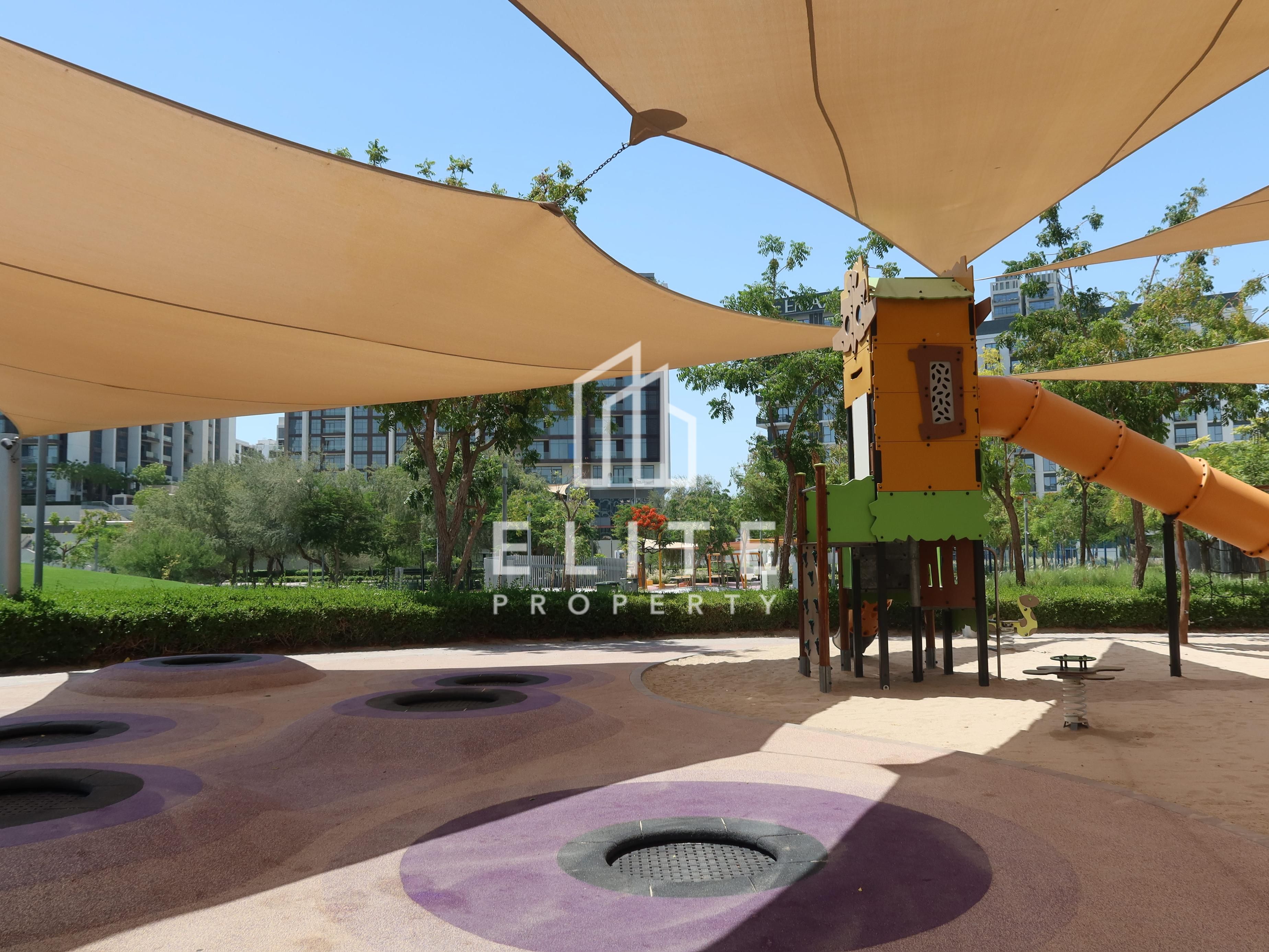 Luxury 2BR | Pool View | Direct Park Access | Mall