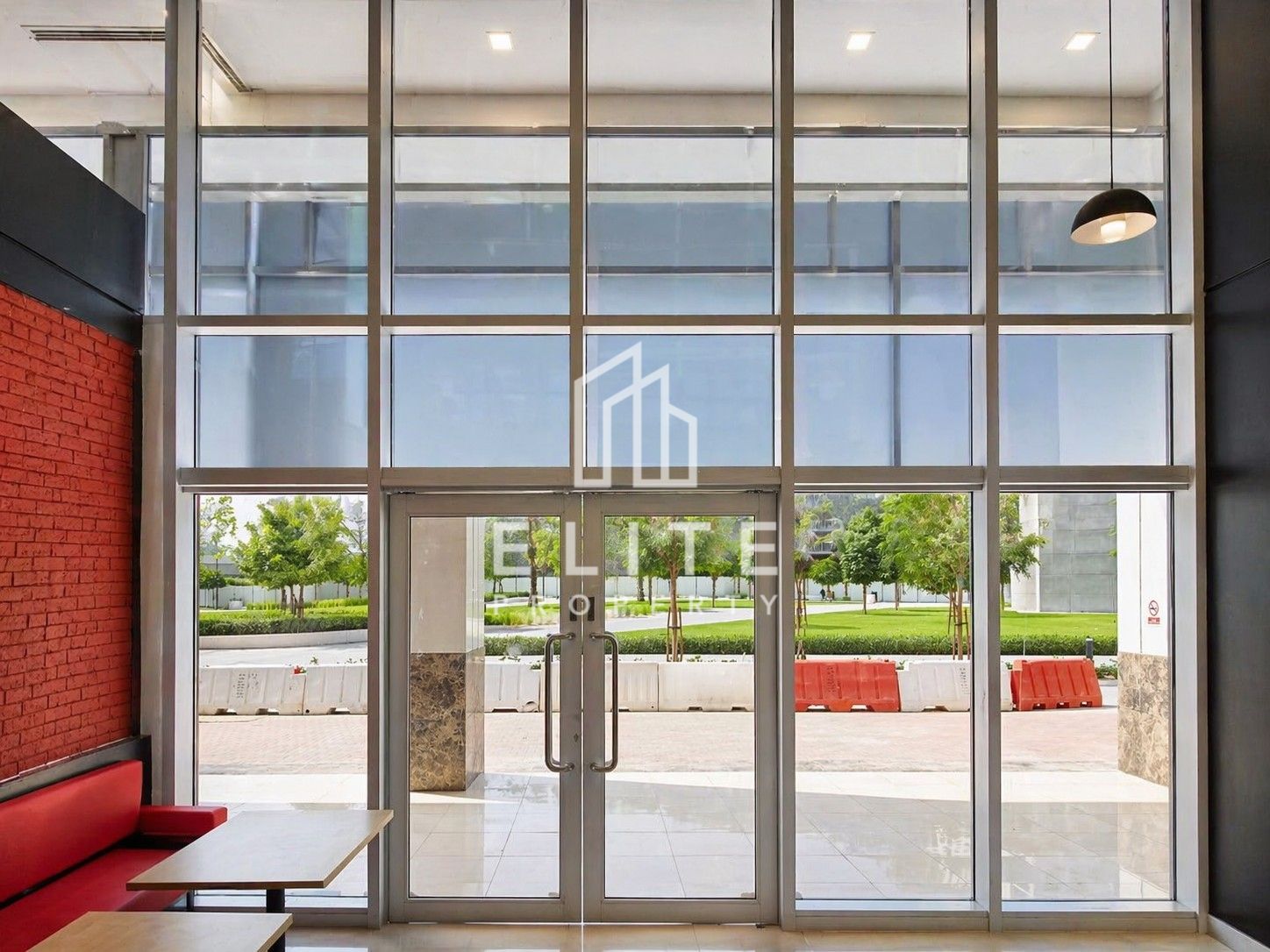 FOR F&B OUTLETS| FITTED | VACANT