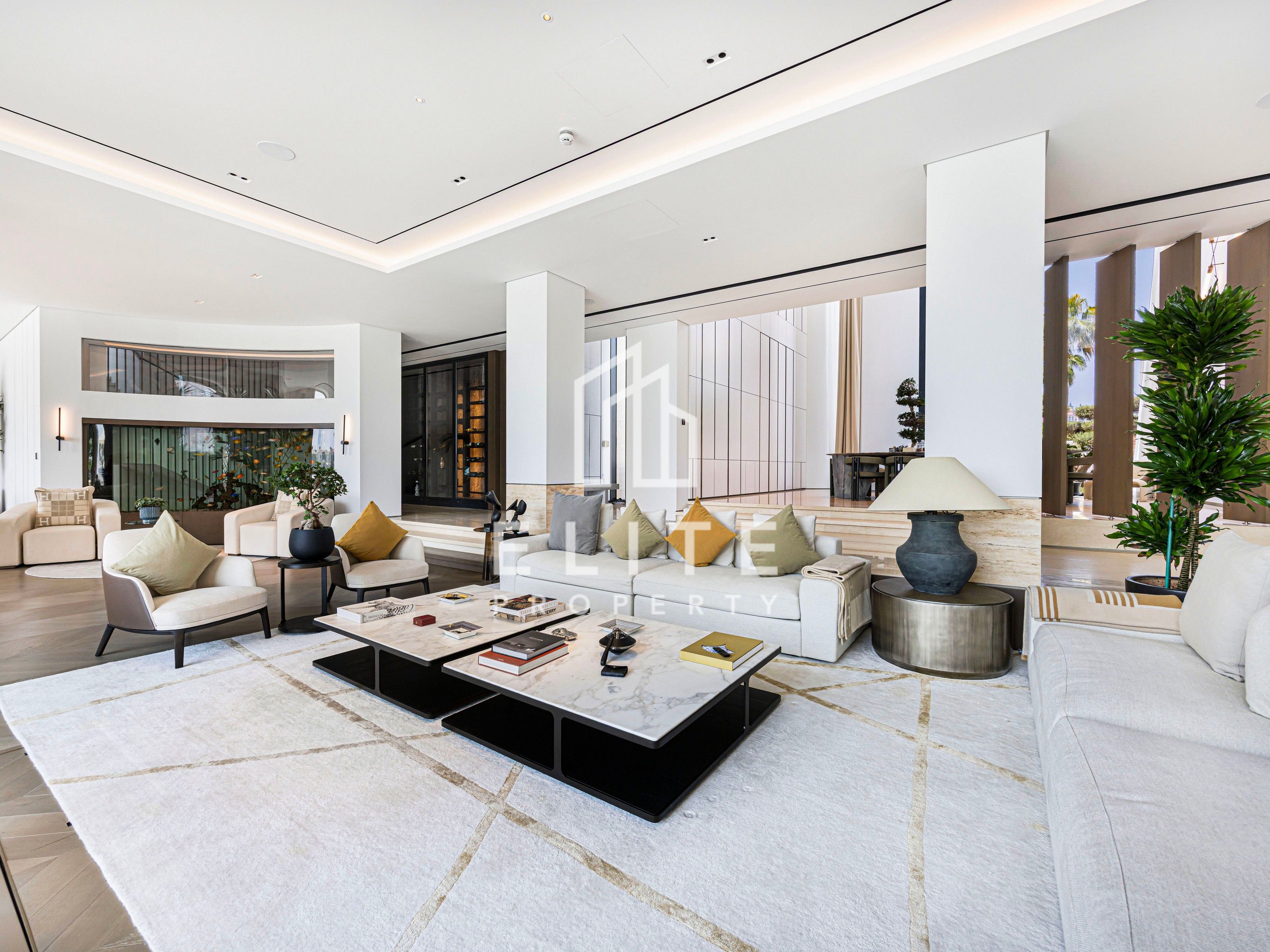 Palm Jumeirah Ultra Luxury Custom Built Villa!