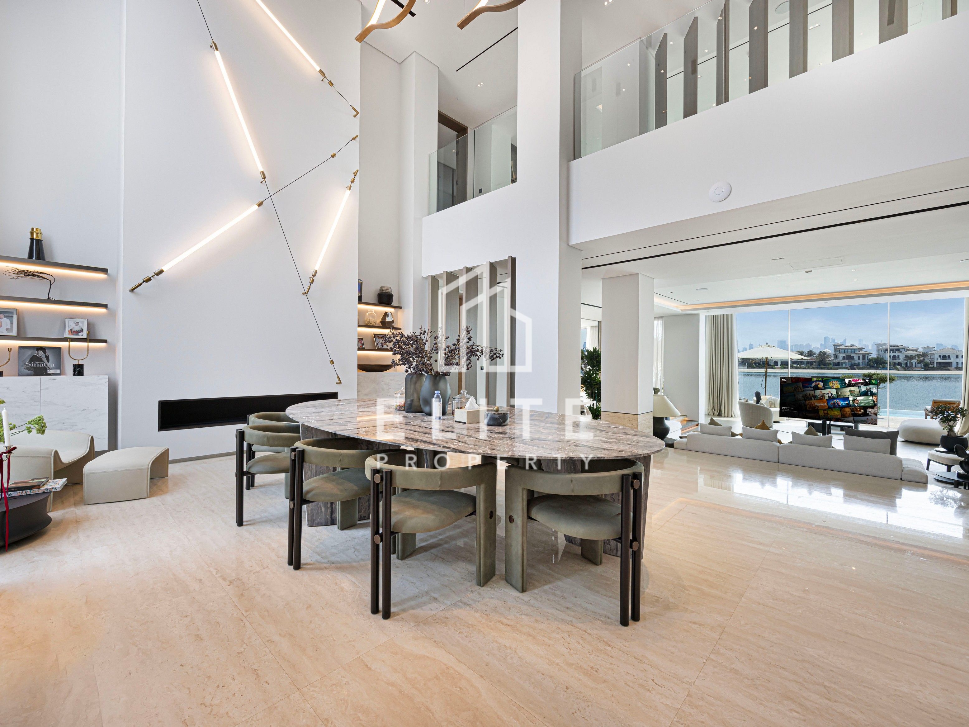 Palm Jumeirah Ultra Luxury Custom Built Villa!
