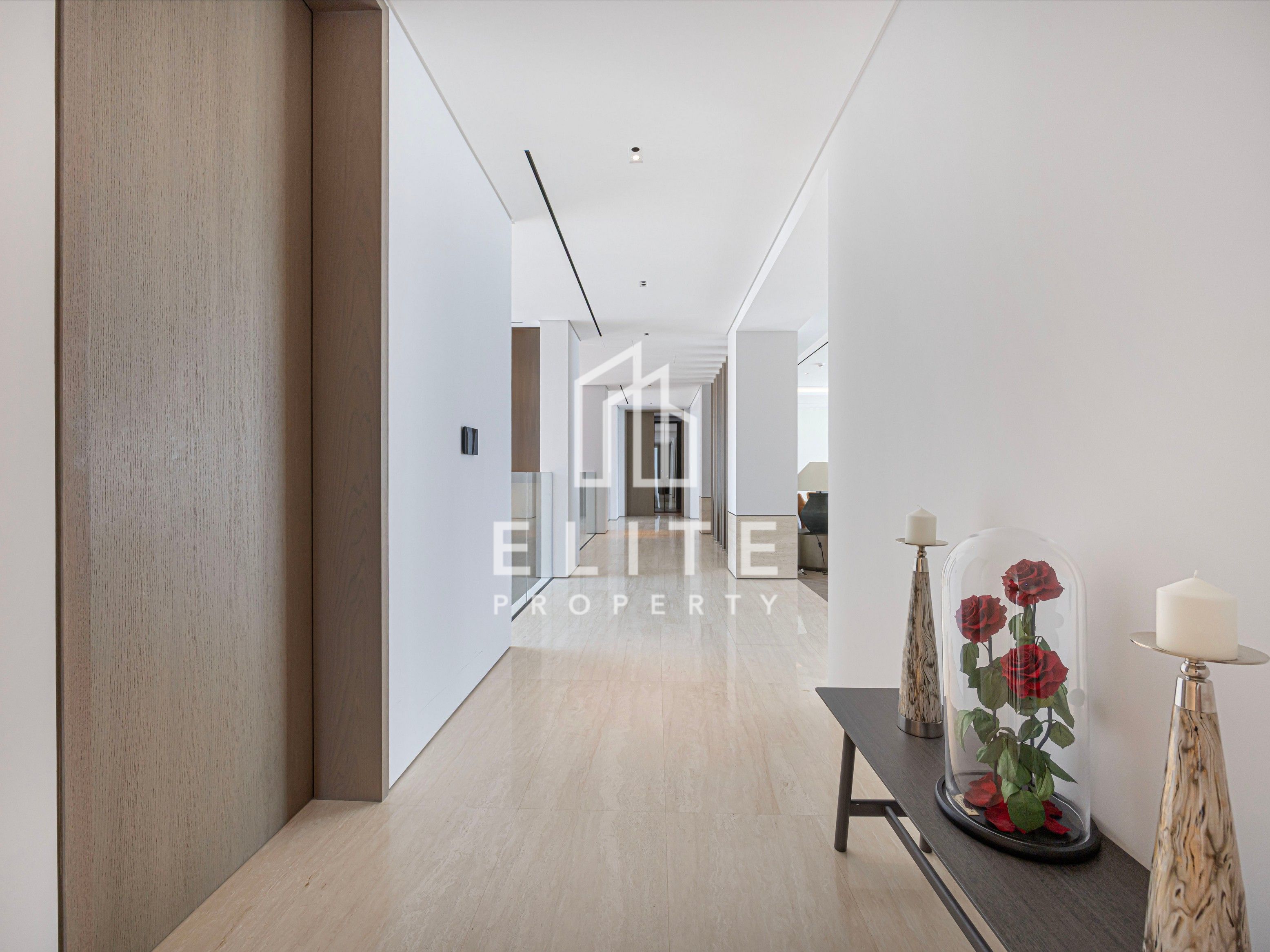 Palm Jumeirah Ultra Luxury Custom Built Villa!