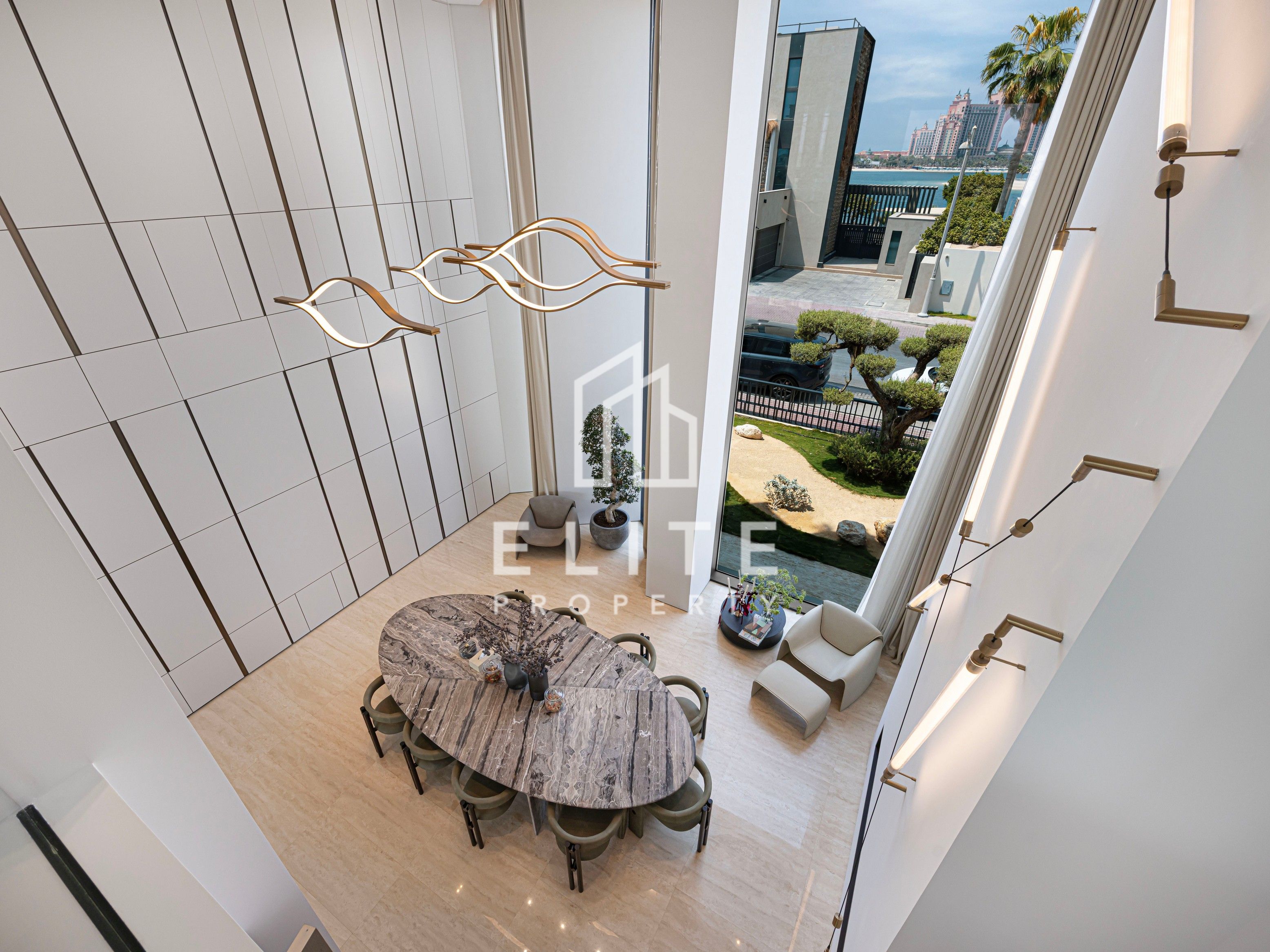 Palm Jumeirah Ultra Luxury Custom Built Villa!
