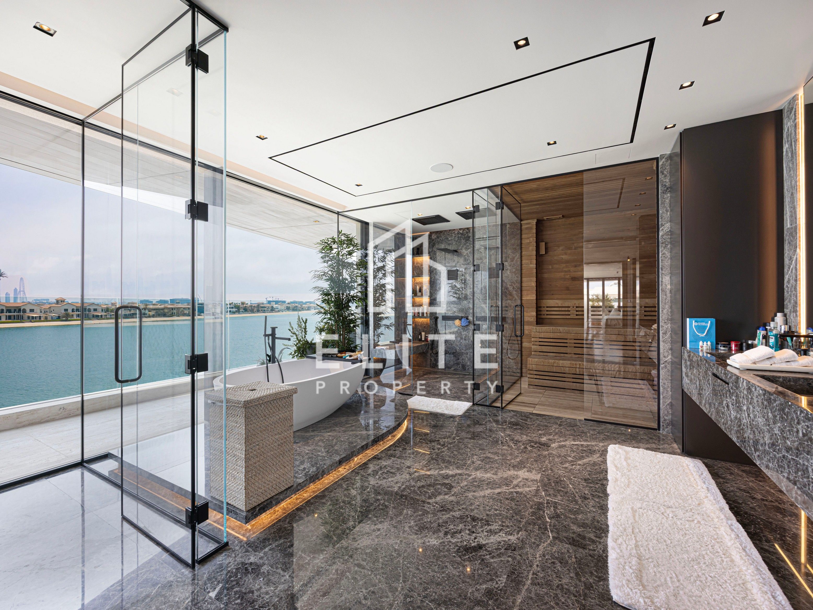 Palm Jumeirah Ultra Luxury Custom Built Villa!