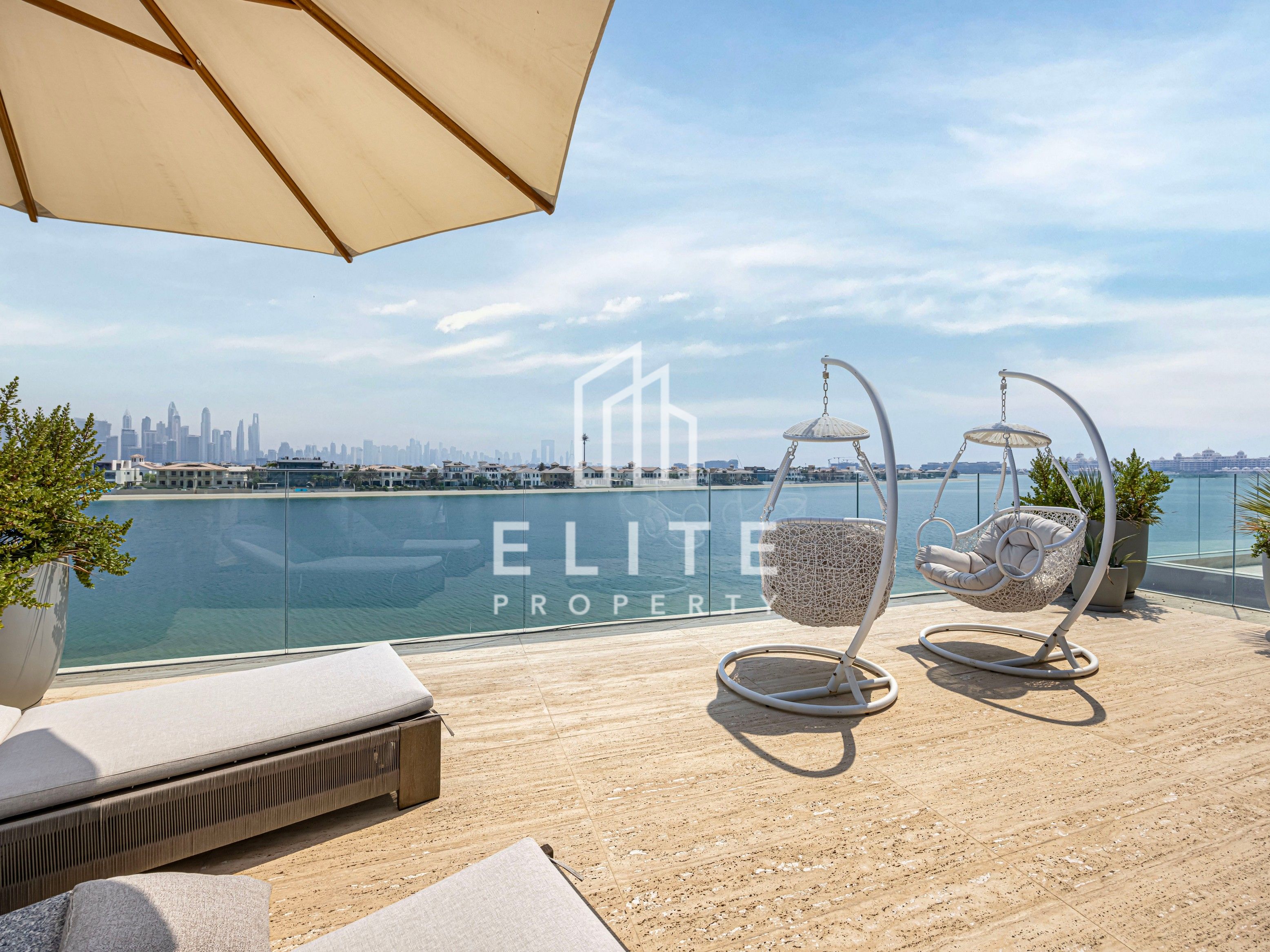 Palm Jumeirah Ultra Luxury Custom Built Villa!