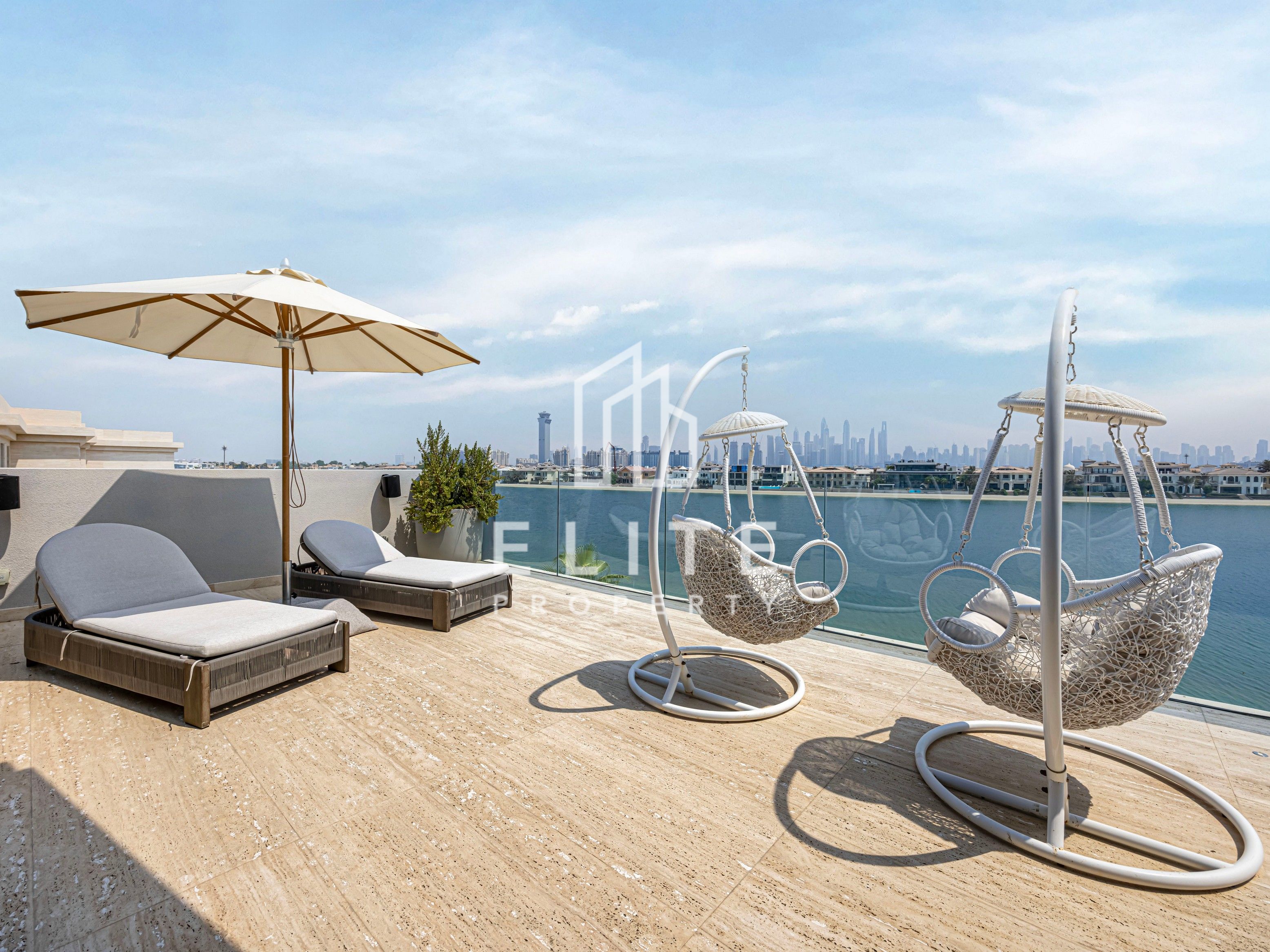 Palm Jumeirah Ultra Luxury Custom Built Villa!