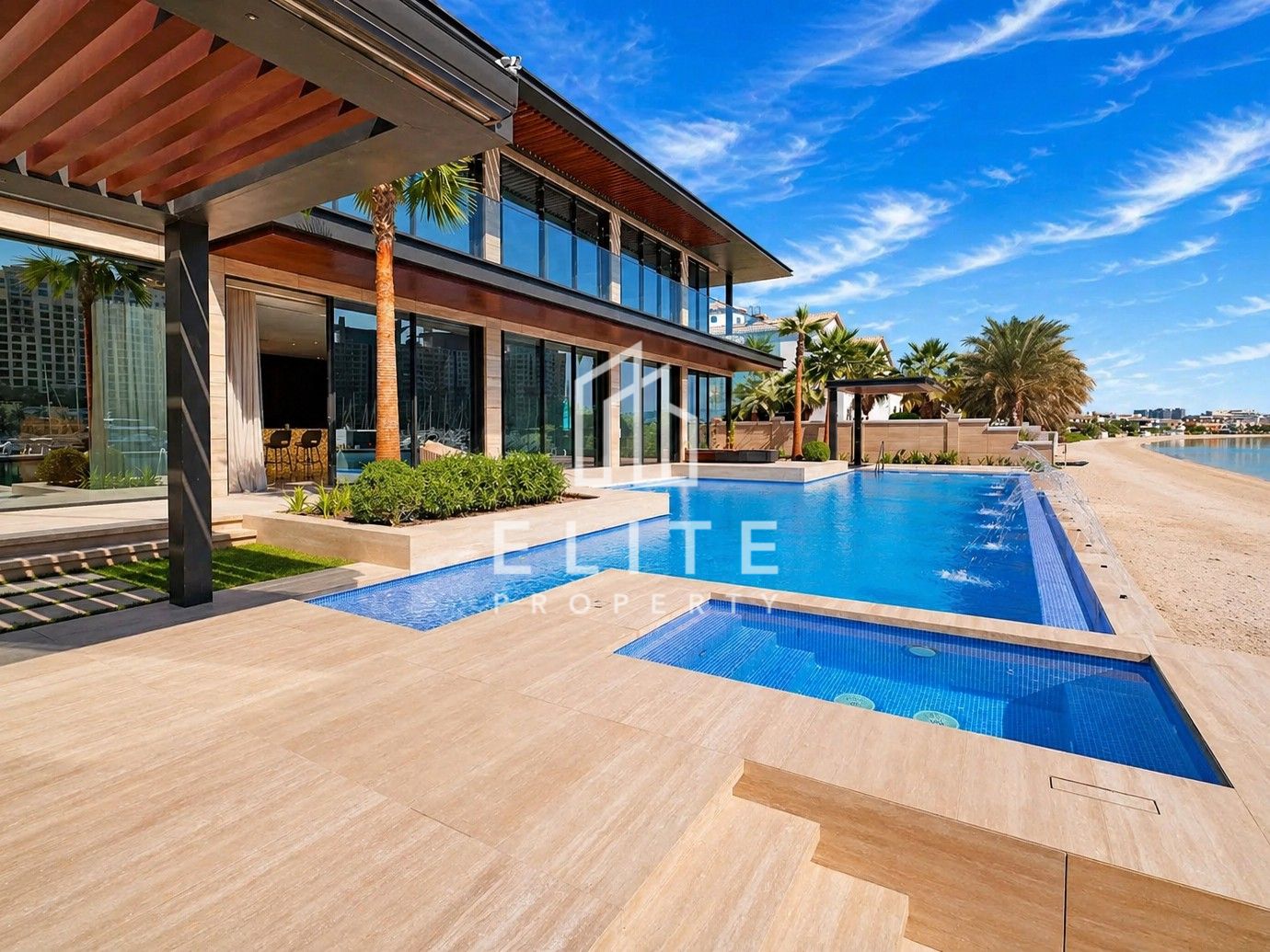 Ultra-Luxury 6BR Signature Villa | Frond A | Skyline & Sea Views