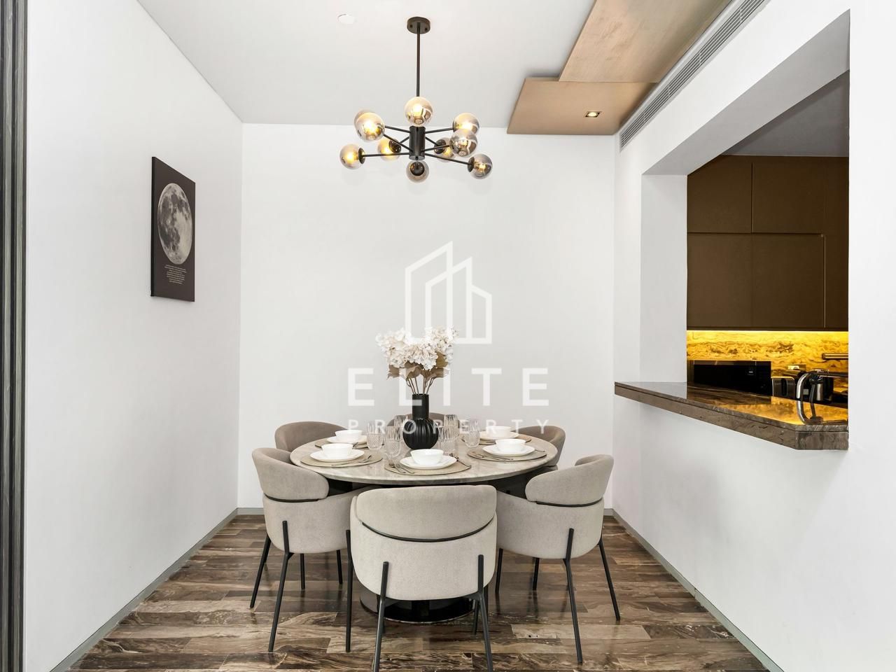 Vacant | Fully Upgraded | High Floor