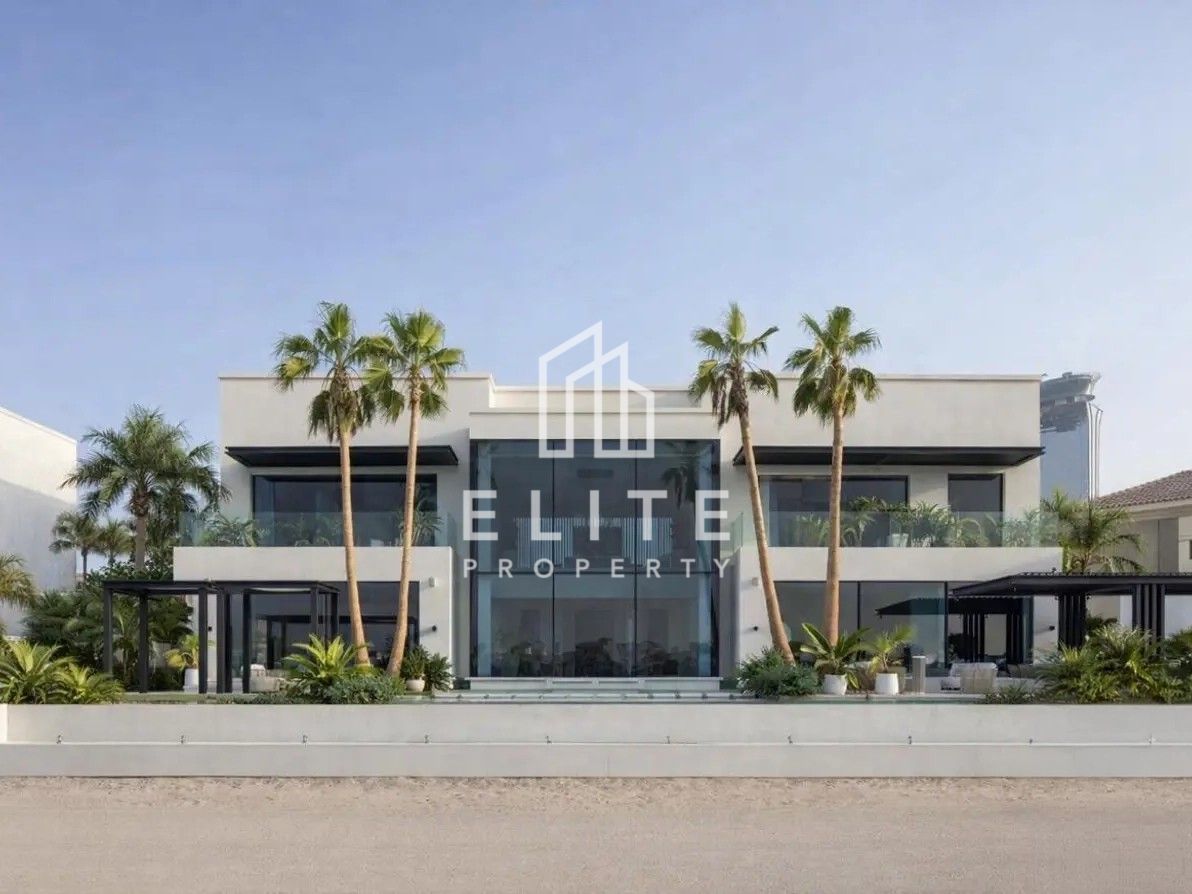 Brand New Ultra-Luxury 6BR Signature Villa | Frond A Beachfront