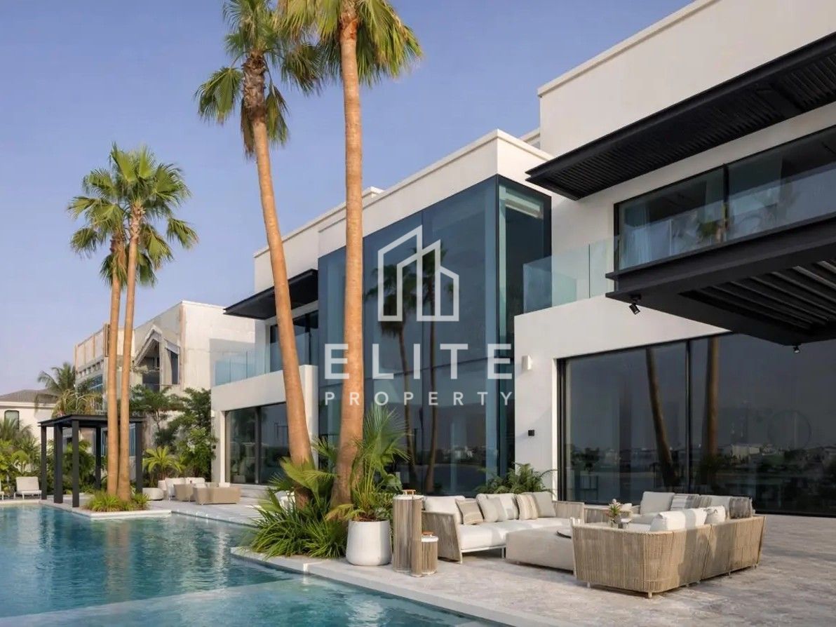 Brand New Ultra-Luxury 6BR Signature Villa | Frond A Beachfront
