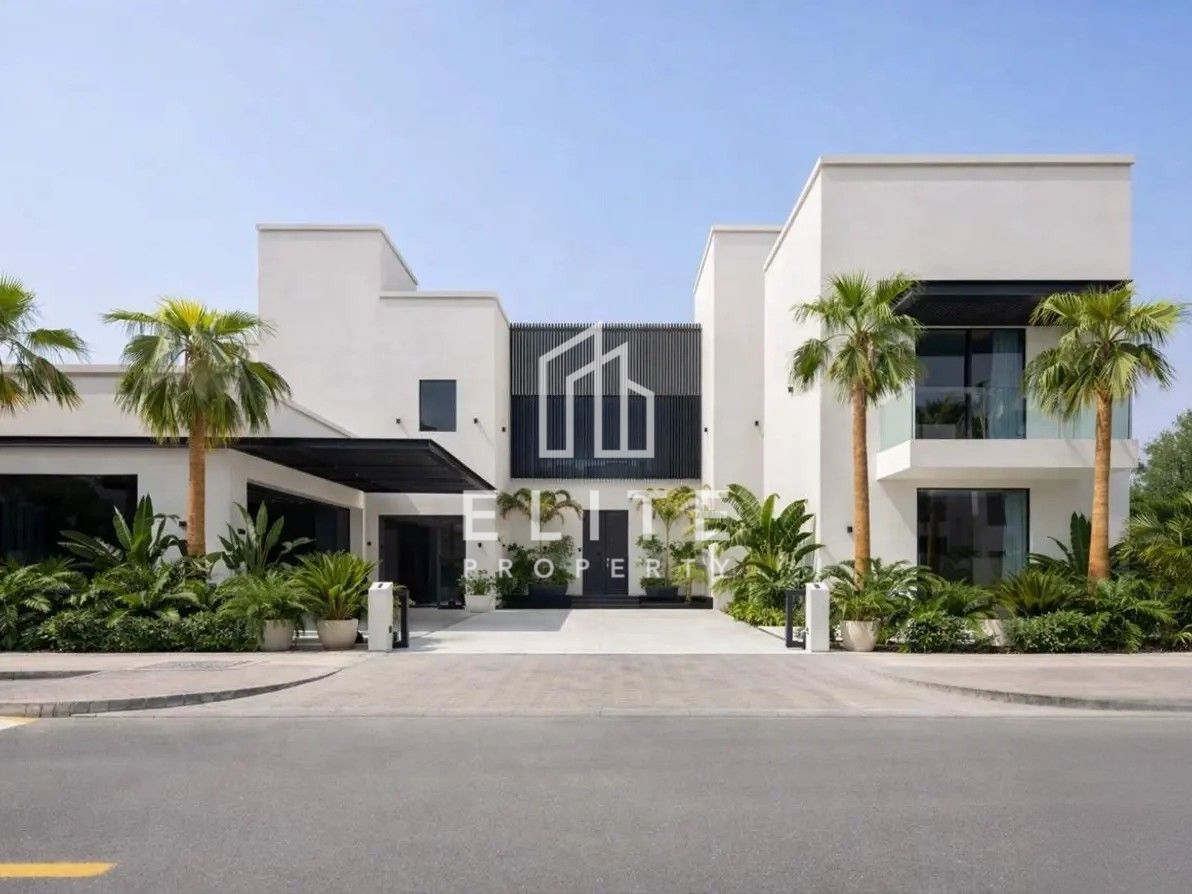 Brand New Ultra-Luxury 6BR Signature Villa | Frond A Beachfront