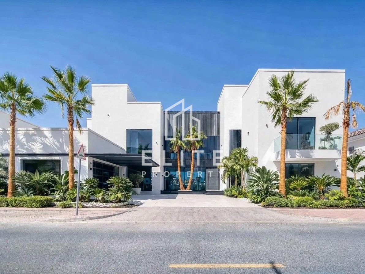 Gallery View | Brand New Ultra-Luxury 6BR Signature Villa | Frond A Beachfront