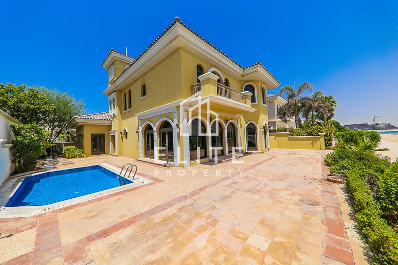 Best Priced Garden Home | Investment Opportunity | 4BR Atrium Entry